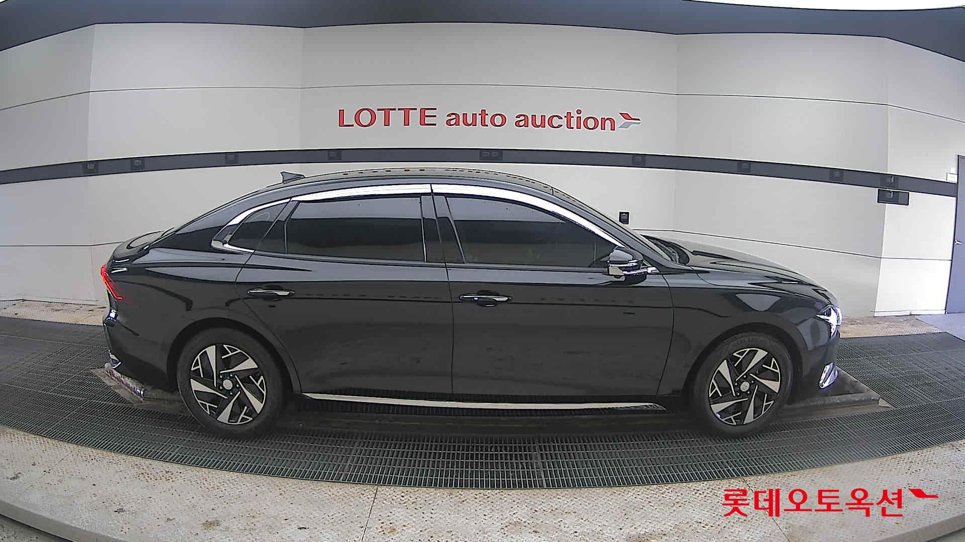 Hyundai Grandeur Hybrid 2022 Midnight Black Pearl из Кореи, фото 3