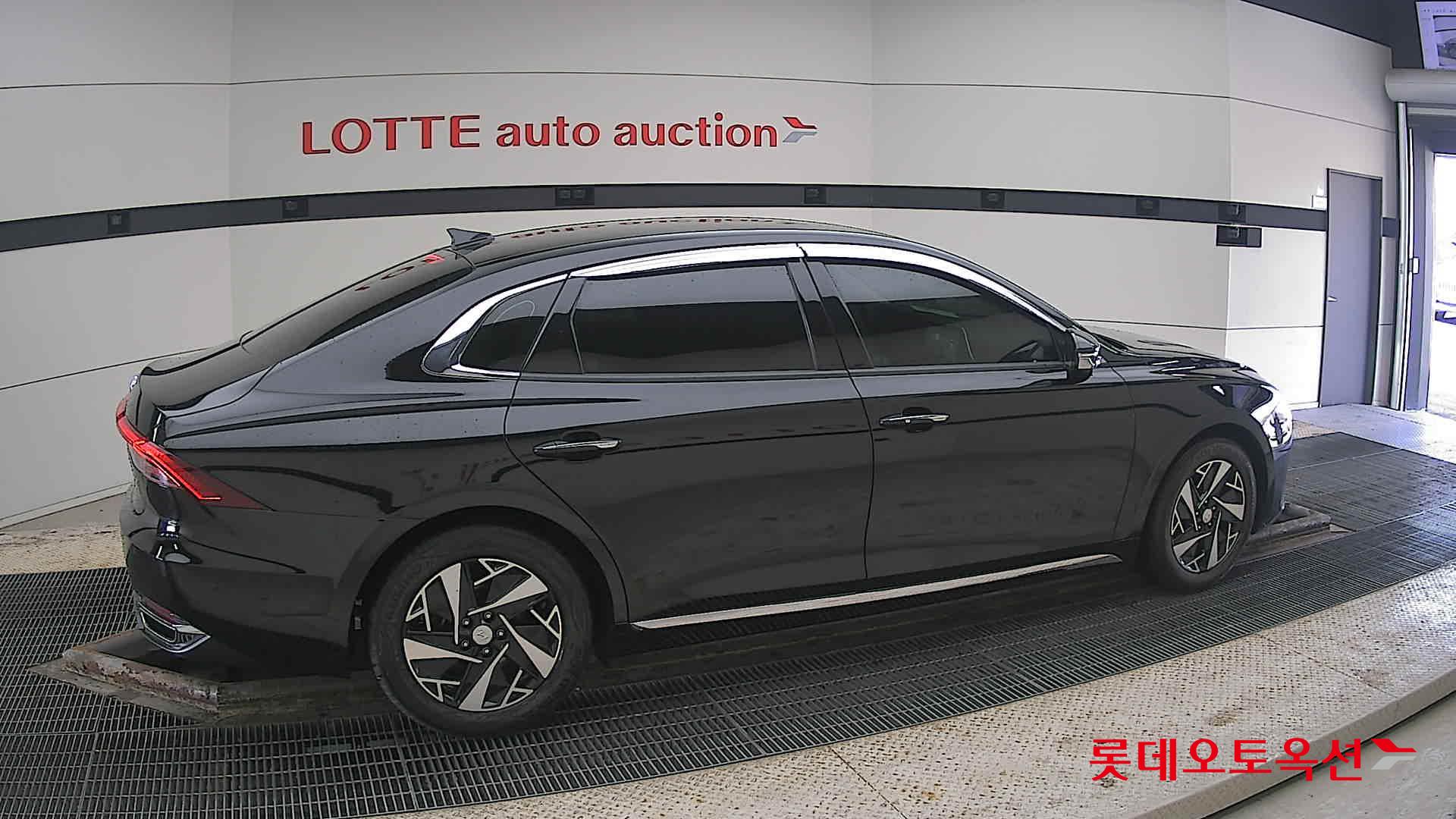 Hyundai Grandeur Hybrid id 3803685 из Кореи 18