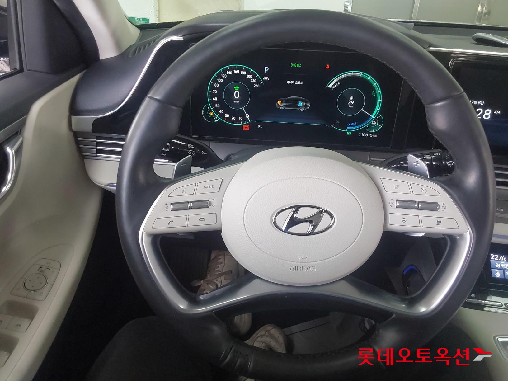 Hyundai Grandeur Hybrid id 3803685 из Кореи 29