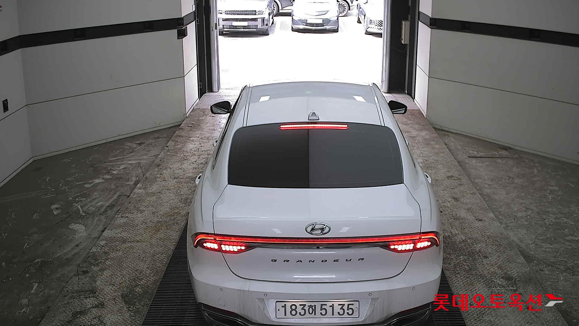 هيونداي أزيرا