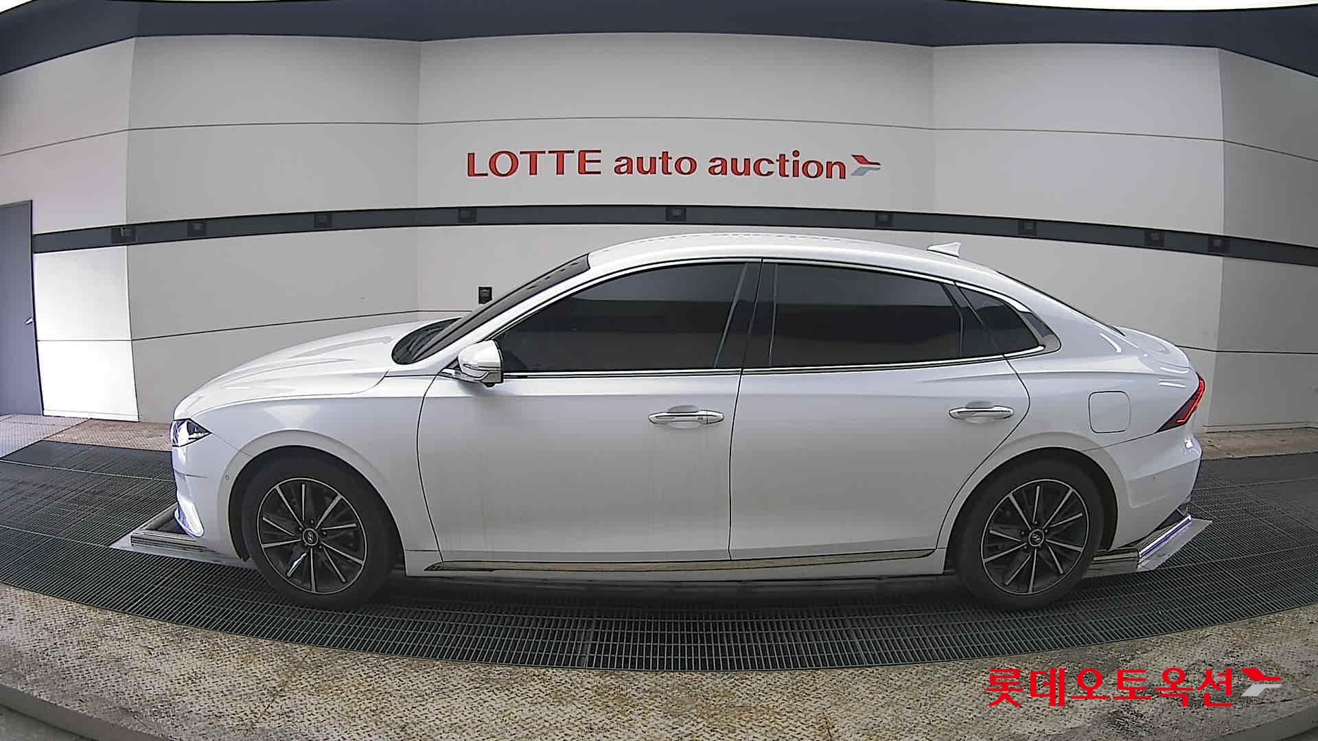 هيونداي أزيرا