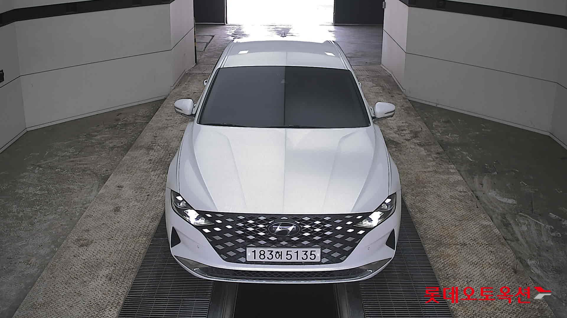 هيونداي أزيرا