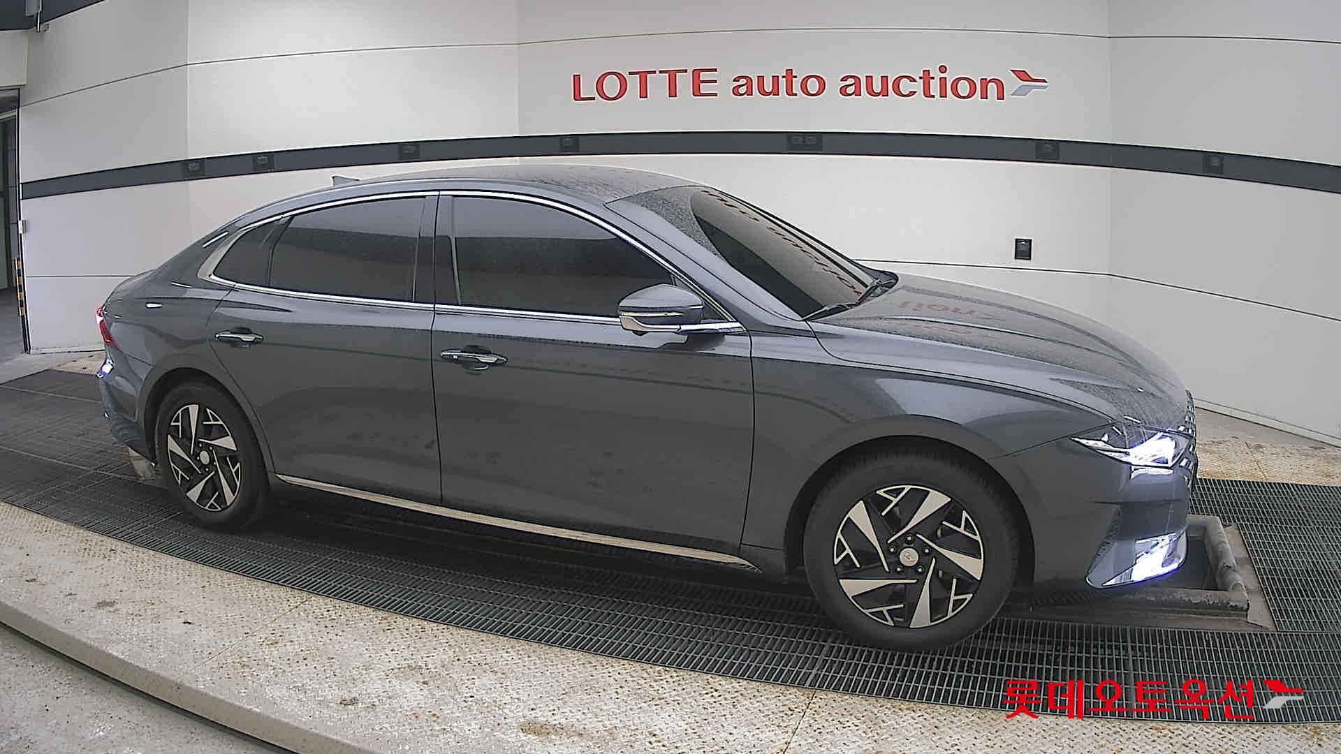 Hyundai Grandeur Hybrid id 3803648 из Кореи 17