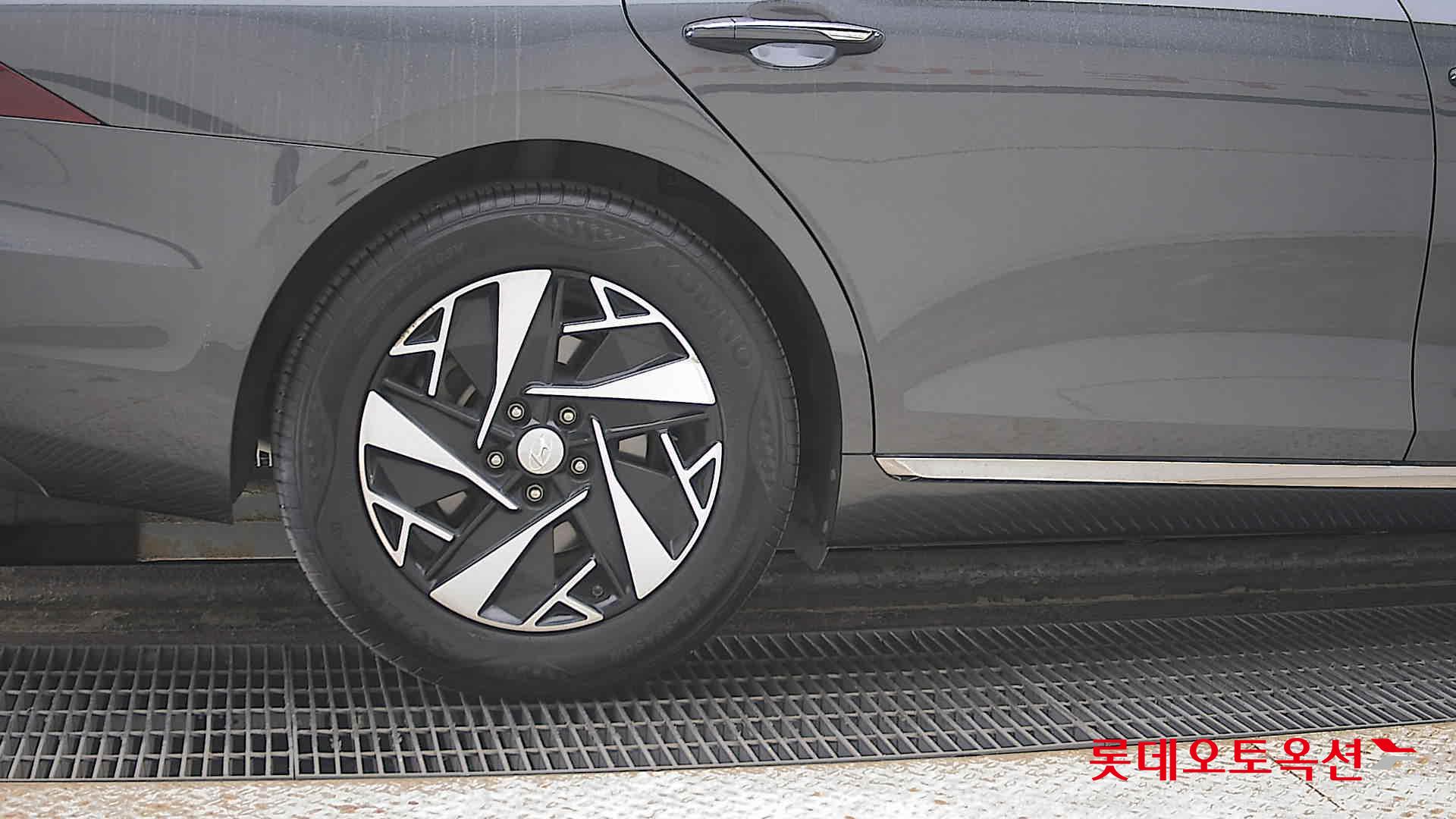 Hyundai Grandeur Hybrid id 3803648 из Кореи 24