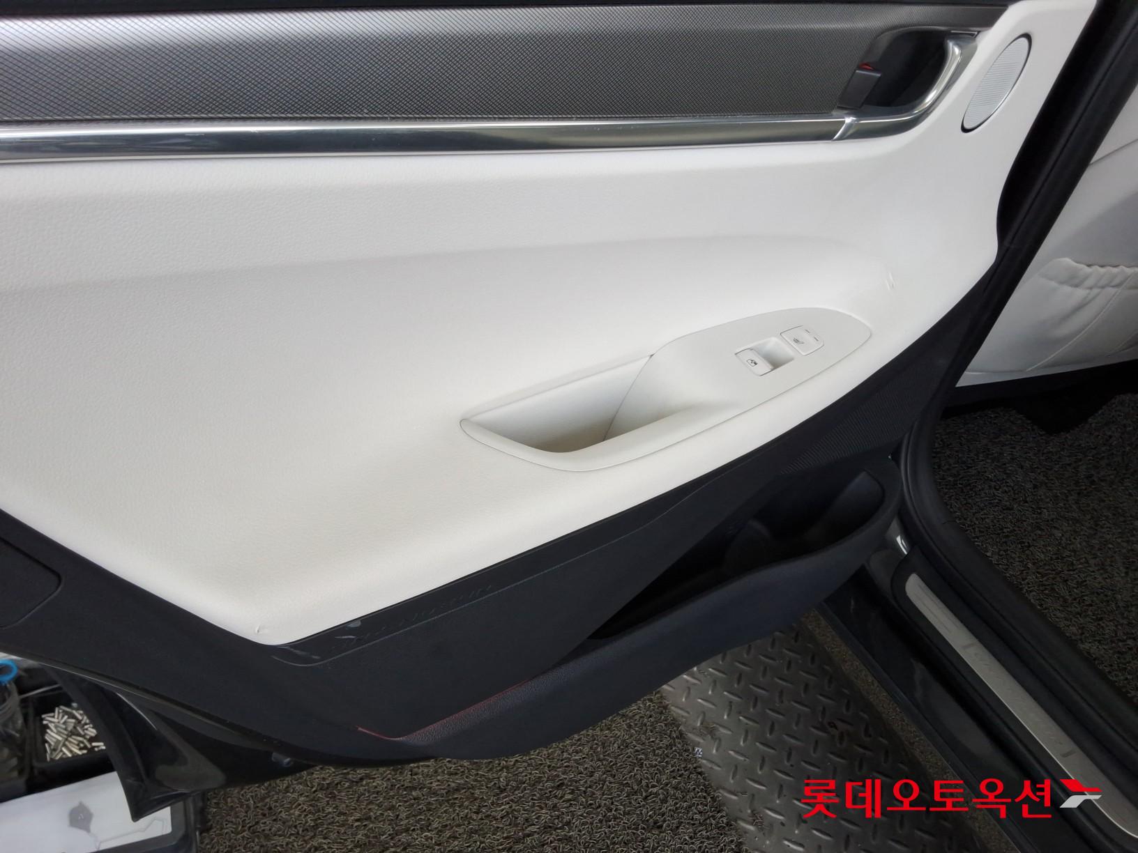 Hyundai Grandeur Hybrid id 3803648 из Кореи 38