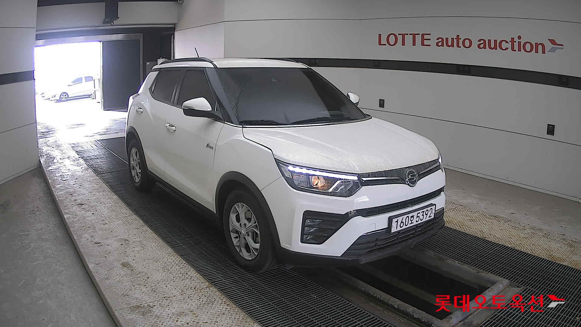 SsangYong Tivoli 2022 Grand White из Кореи, фото 2