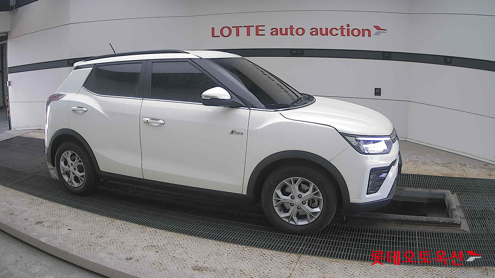 SsangYong Tivoli id 3803845 из Кореи 17