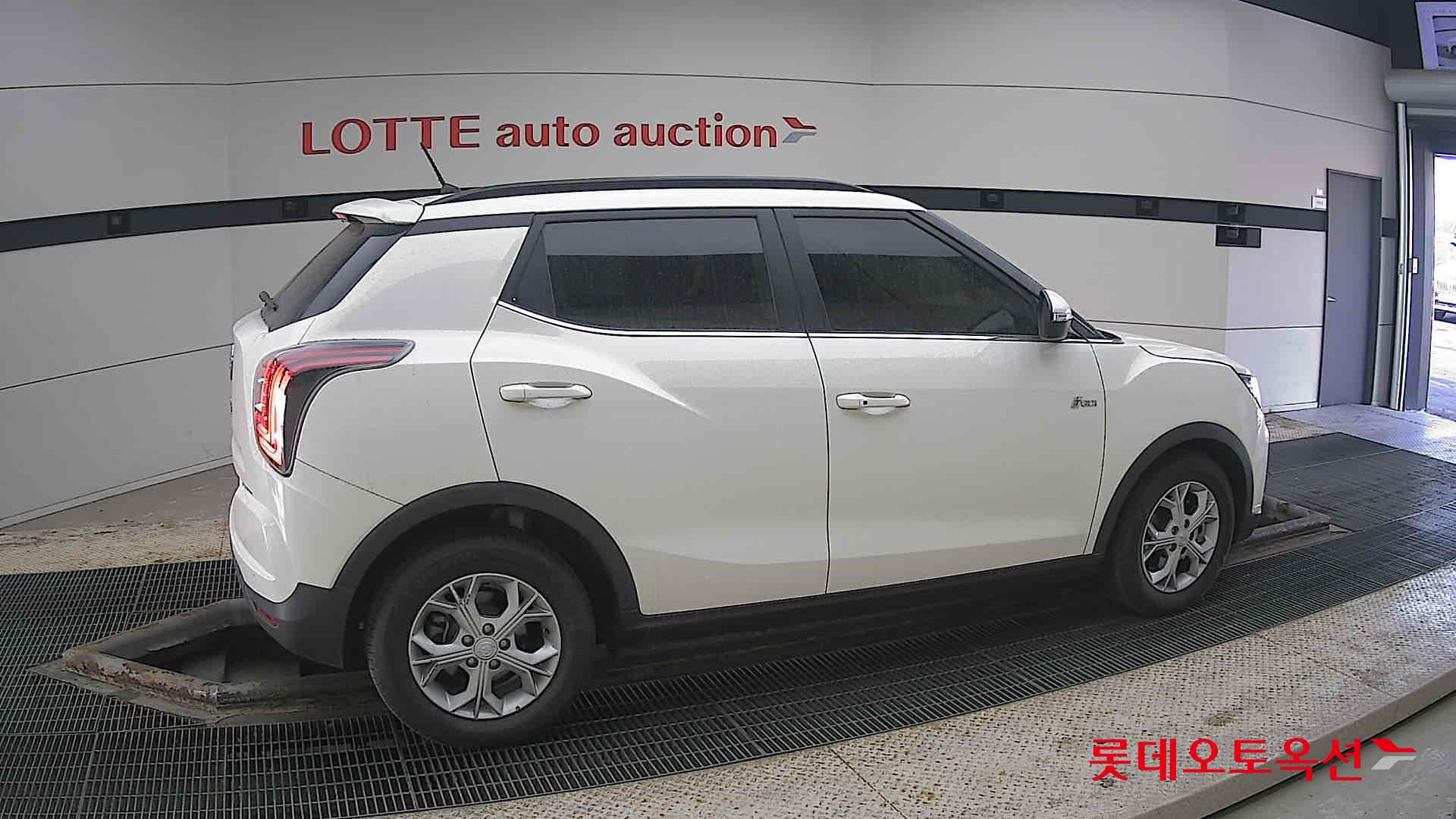 SsangYong Tivoli id 3803845 из Кореи 18