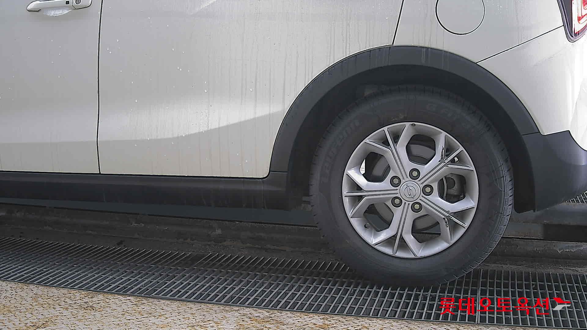 SsangYong Tivoli id 3803845 из Кореи 22