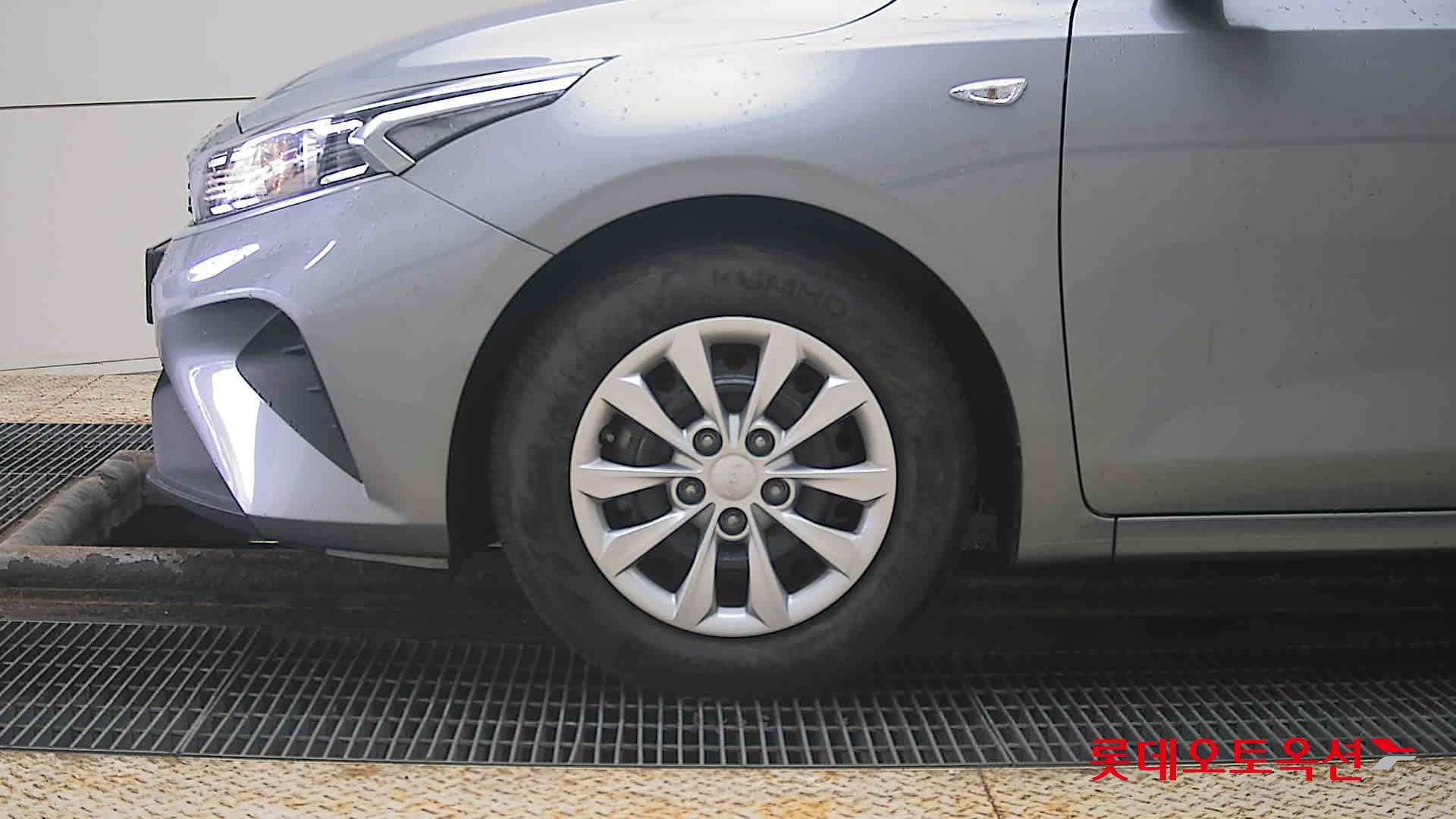 Kia K3 id 3809920 из Кореи 21