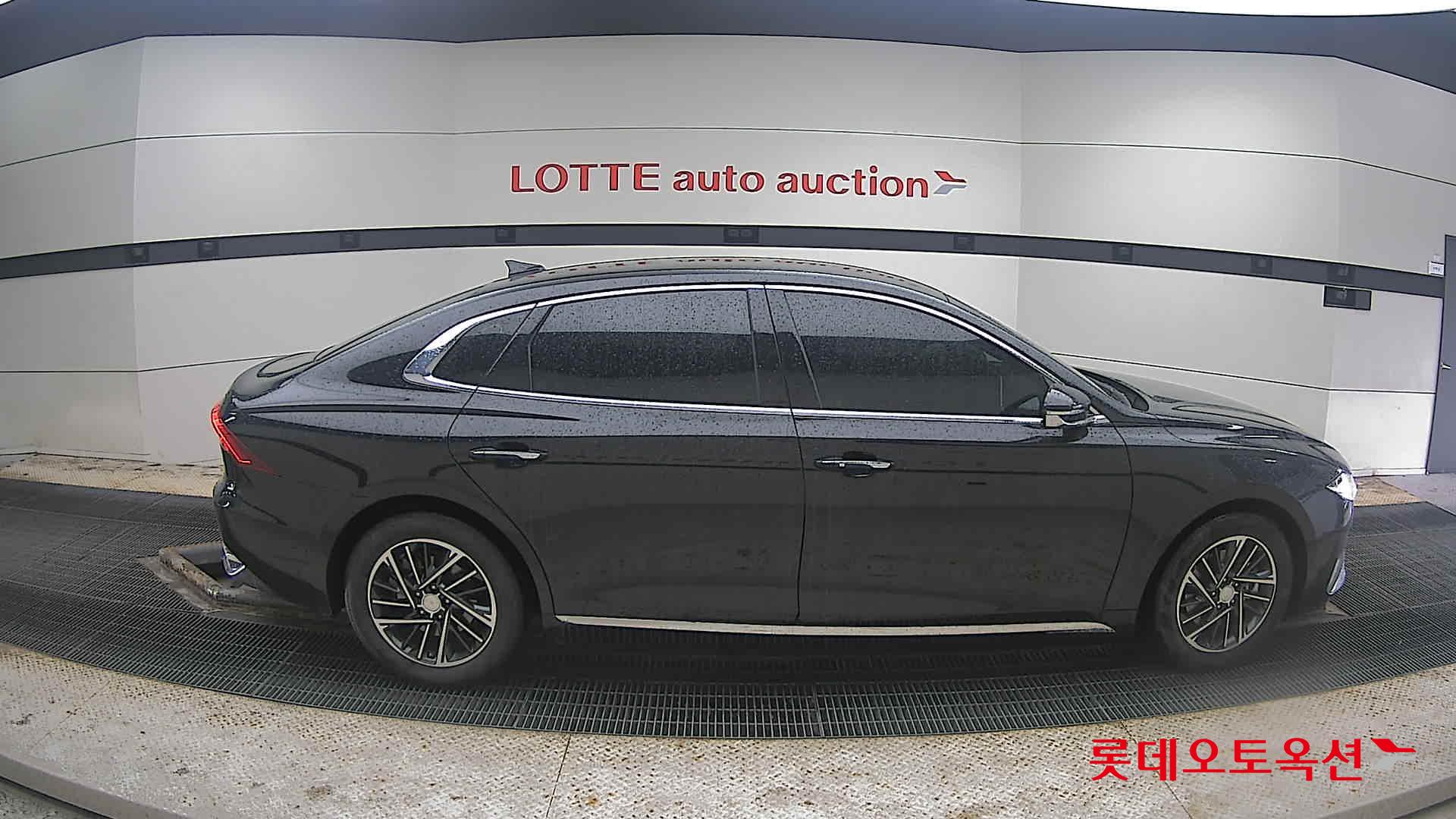 Hyundai Grandeur 2022 Midnight Black Pearl из Кореи, фото 3