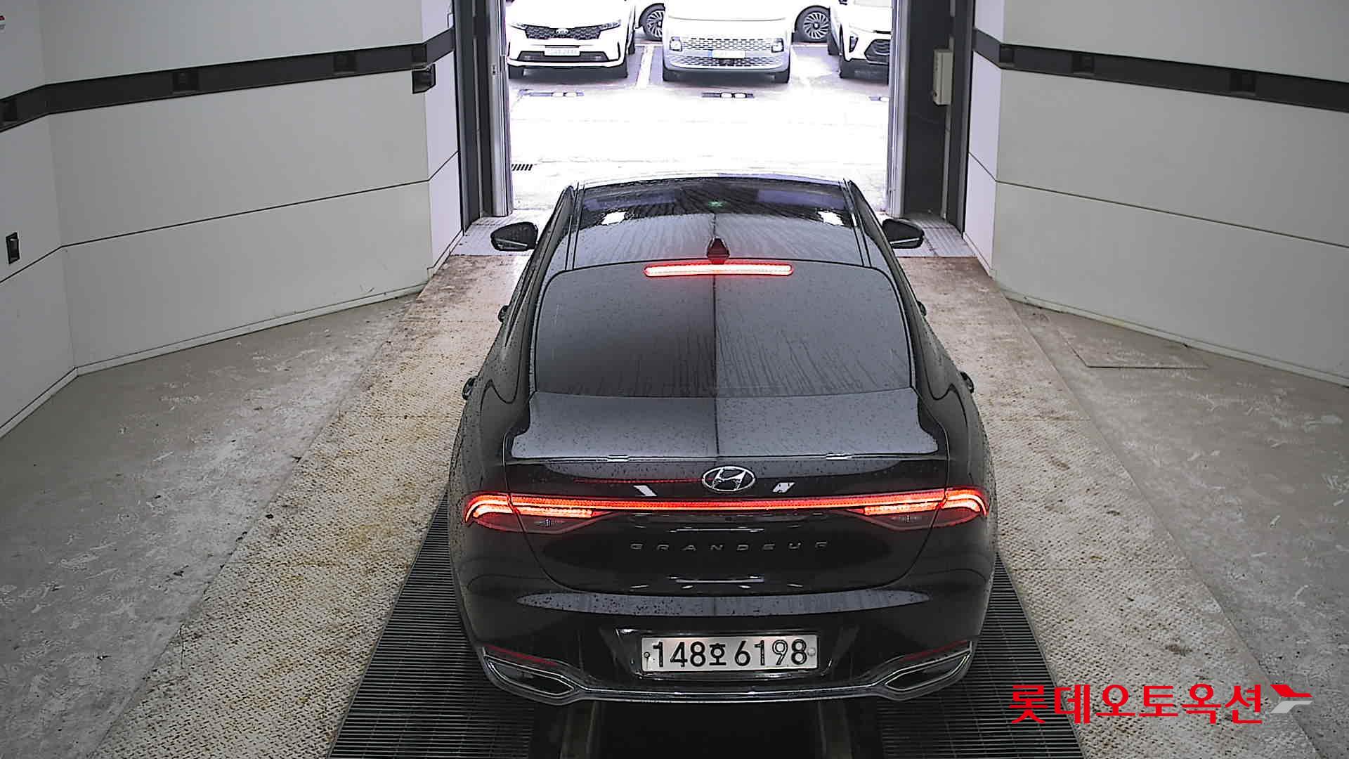 Hyundai Grandeur 2022 Midnight Black Pearl из Кореи, фото 5