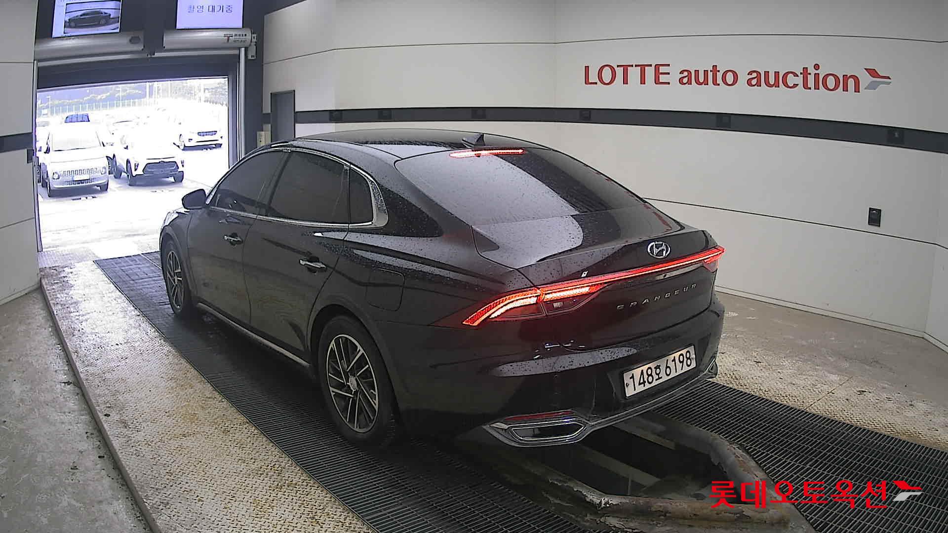 Hyundai Grandeur 2022 Midnight Black Pearl из Кореи, фото 6