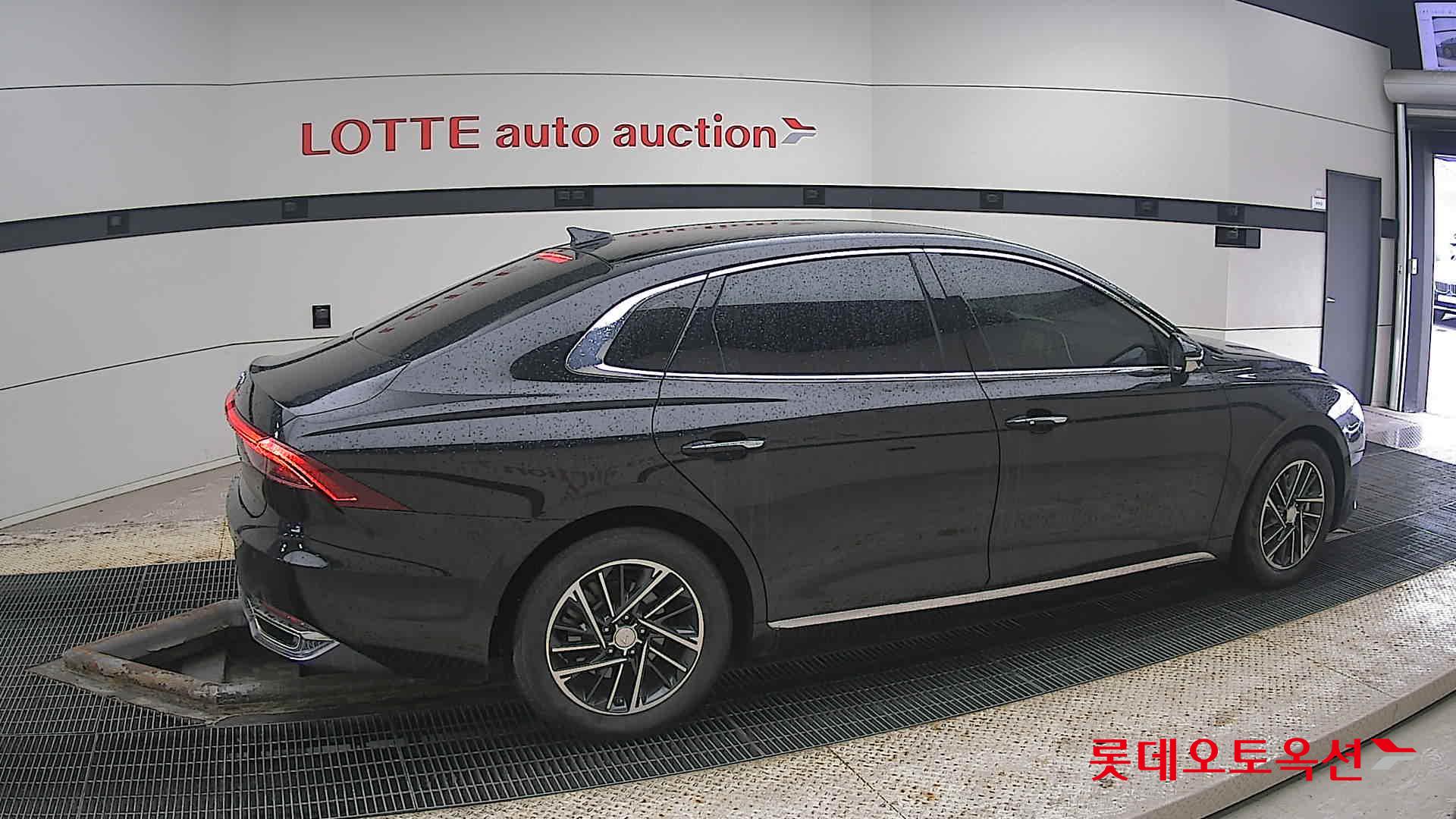 Hyundai Grandeur id 3809891 из Кореи 18