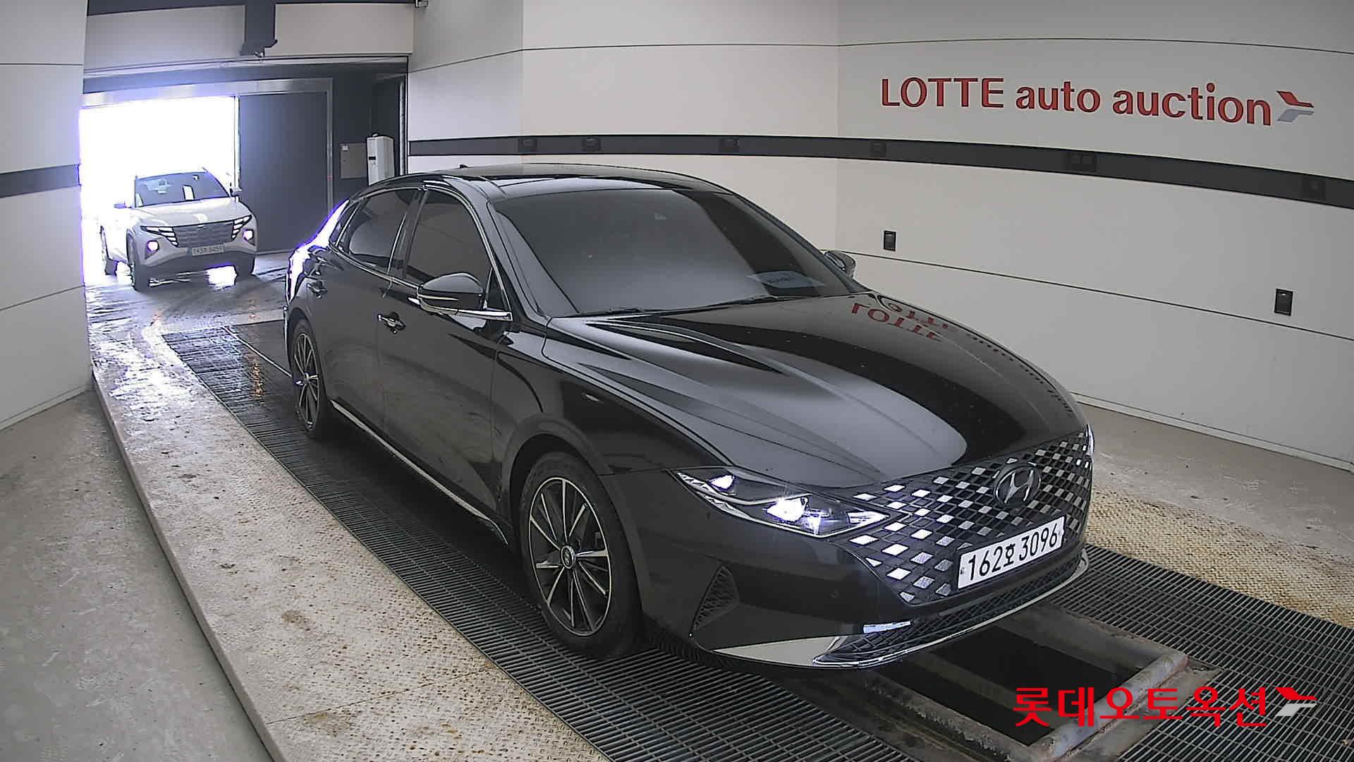 Hyundai Grandeur 2021 Midnight Black из Кореи, фото 2