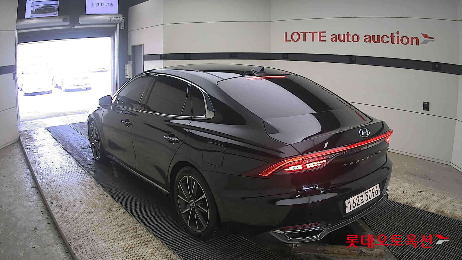 Hyundai Grandeur 2021 Midnight Black из Кореи, фото 6