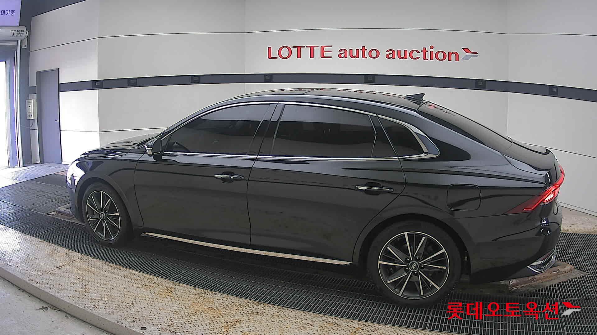 Hyundai Grandeur id 3803737 из Кореи 11