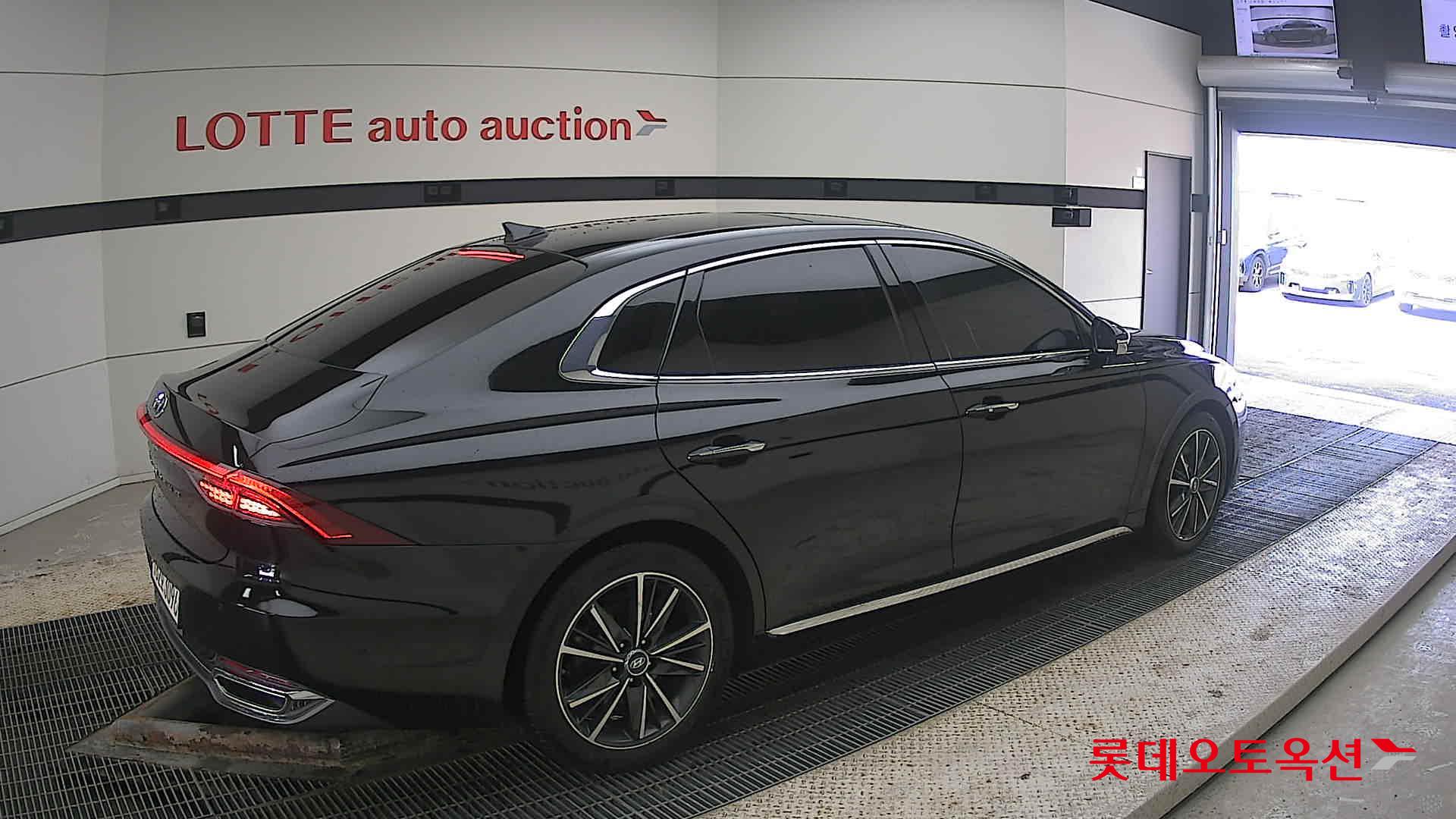 Hyundai Grandeur id 3803737 из Кореи 19