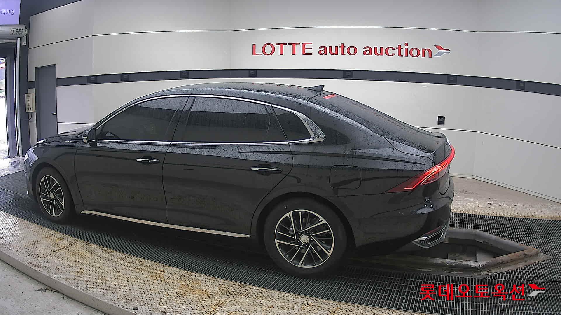 Hyundai Grandeur id 3809835 из Кореи 11