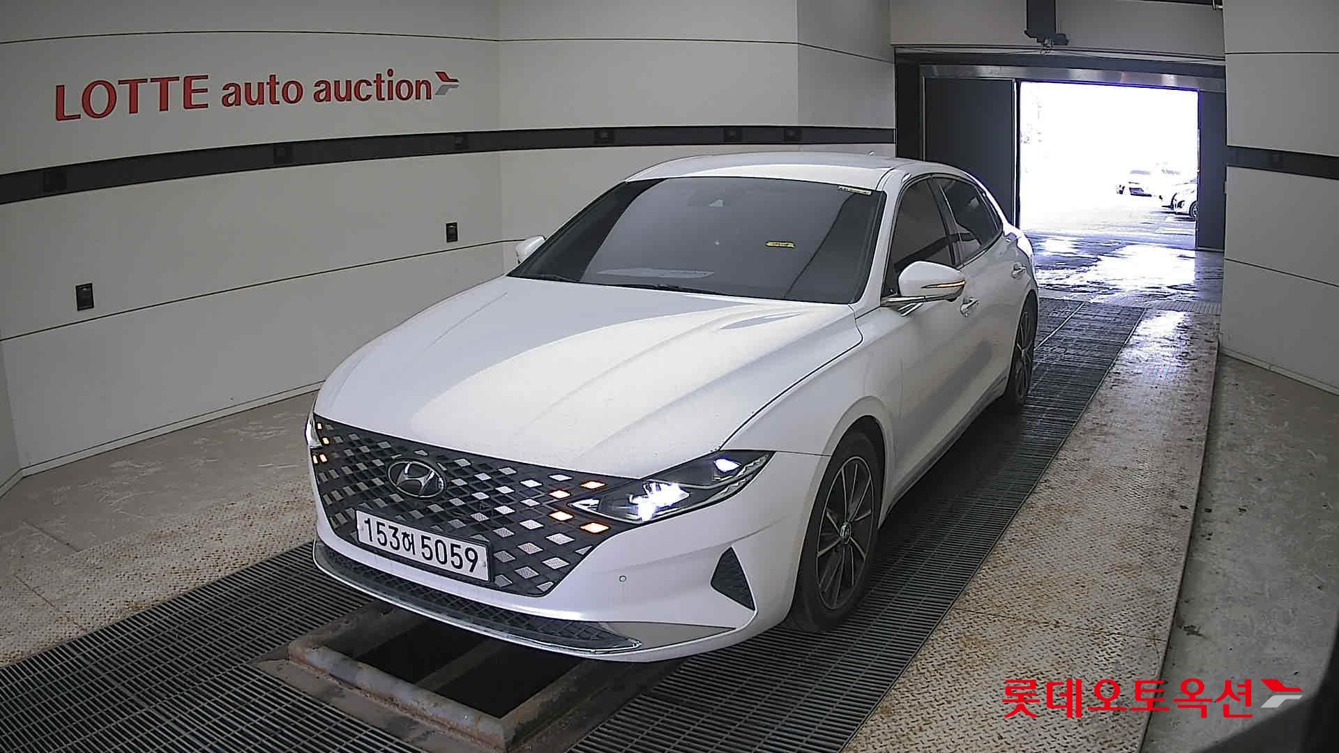 Hyundai Grandeur 2020 White cream (optional) из Кореи