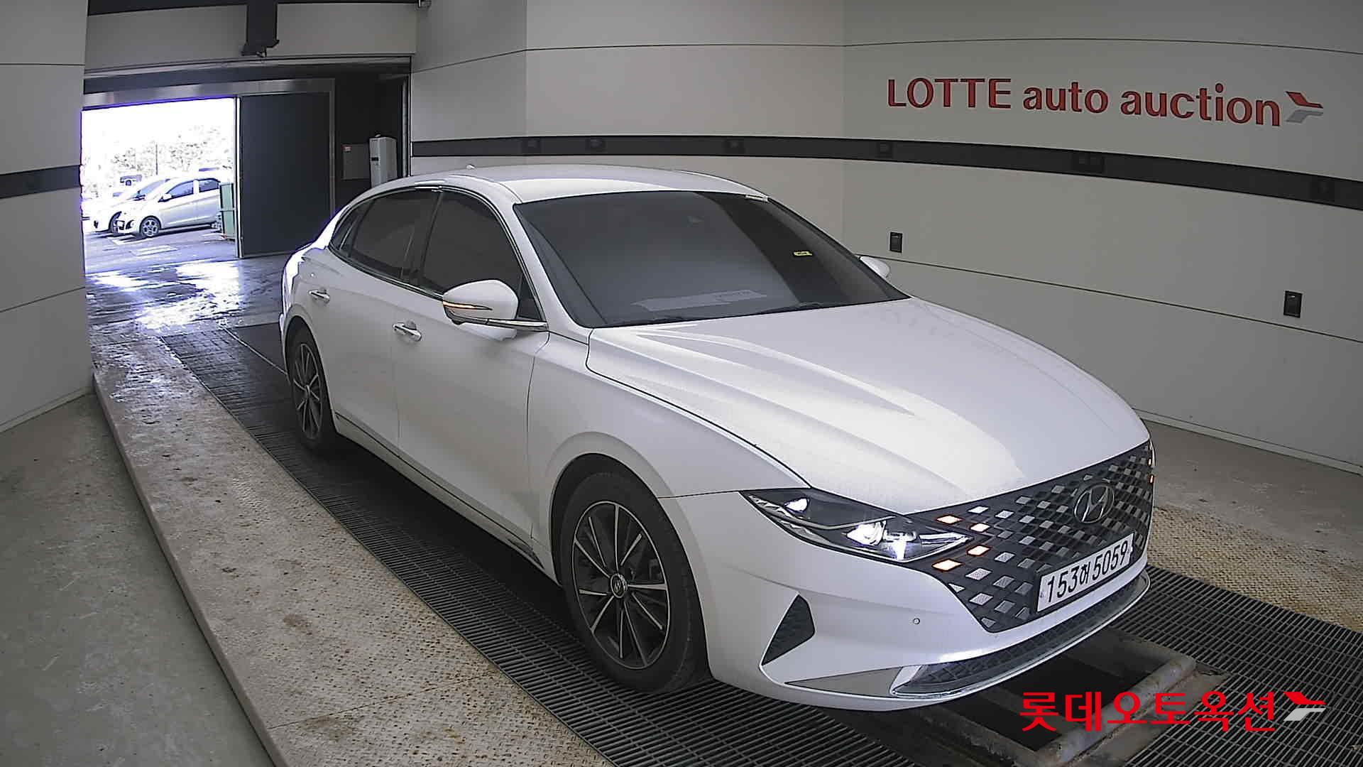 Hyundai Grandeur 2020 White cream (optional) из Кореи, фото 2