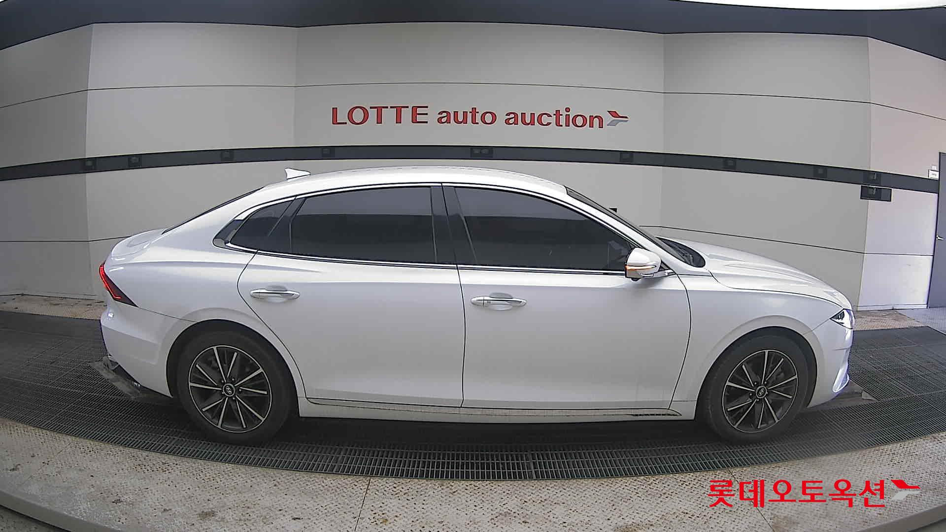 Hyundai Grandeur 2020 White cream (optional) из Кореи, фото 3