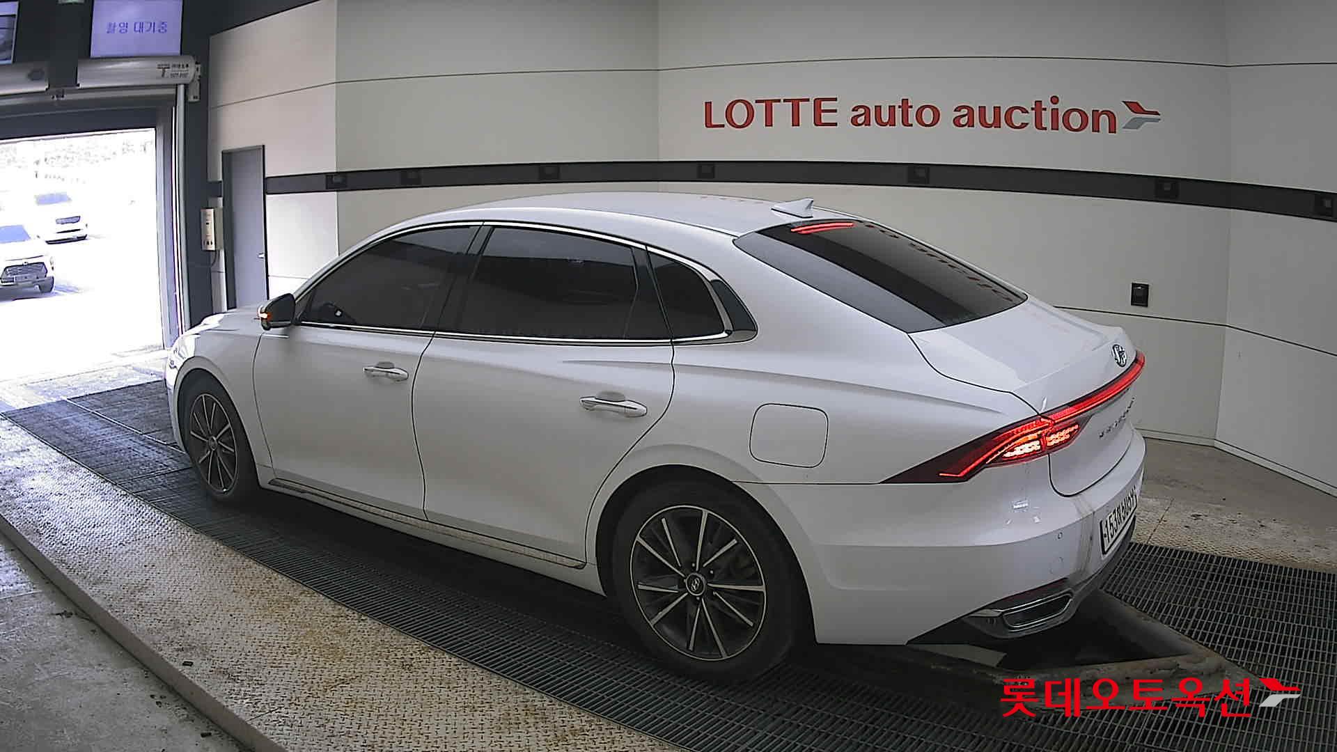 Hyundai Grandeur id 3803656 из Кореи 10