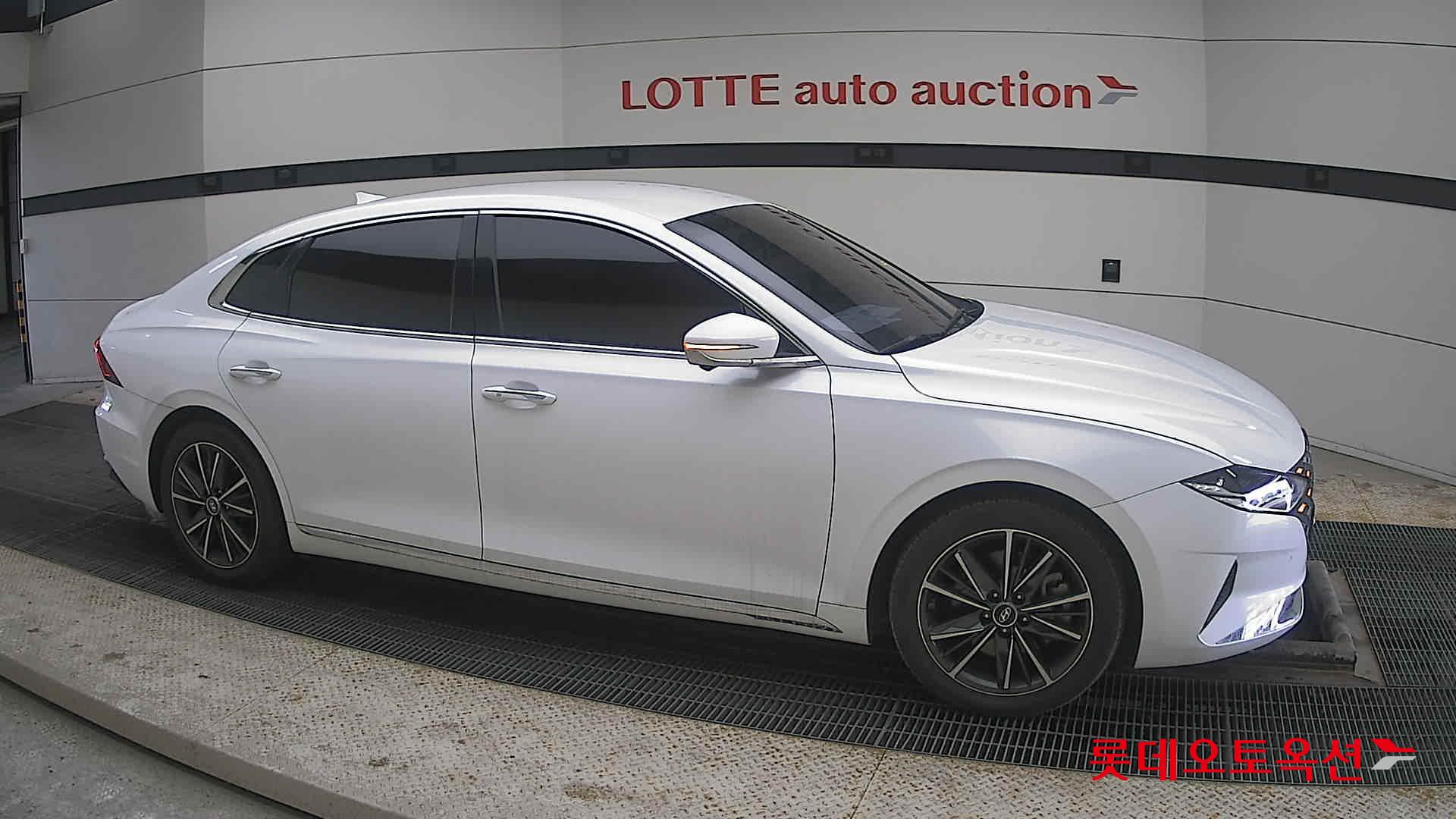 Hyundai Grandeur id 3803656 из Кореи 17