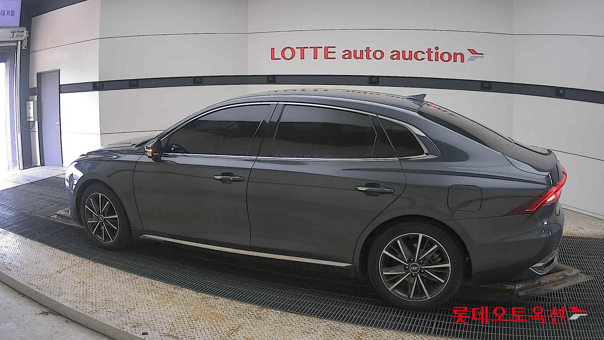 Hyundai Grandeur id 3803670 из Кореи 11