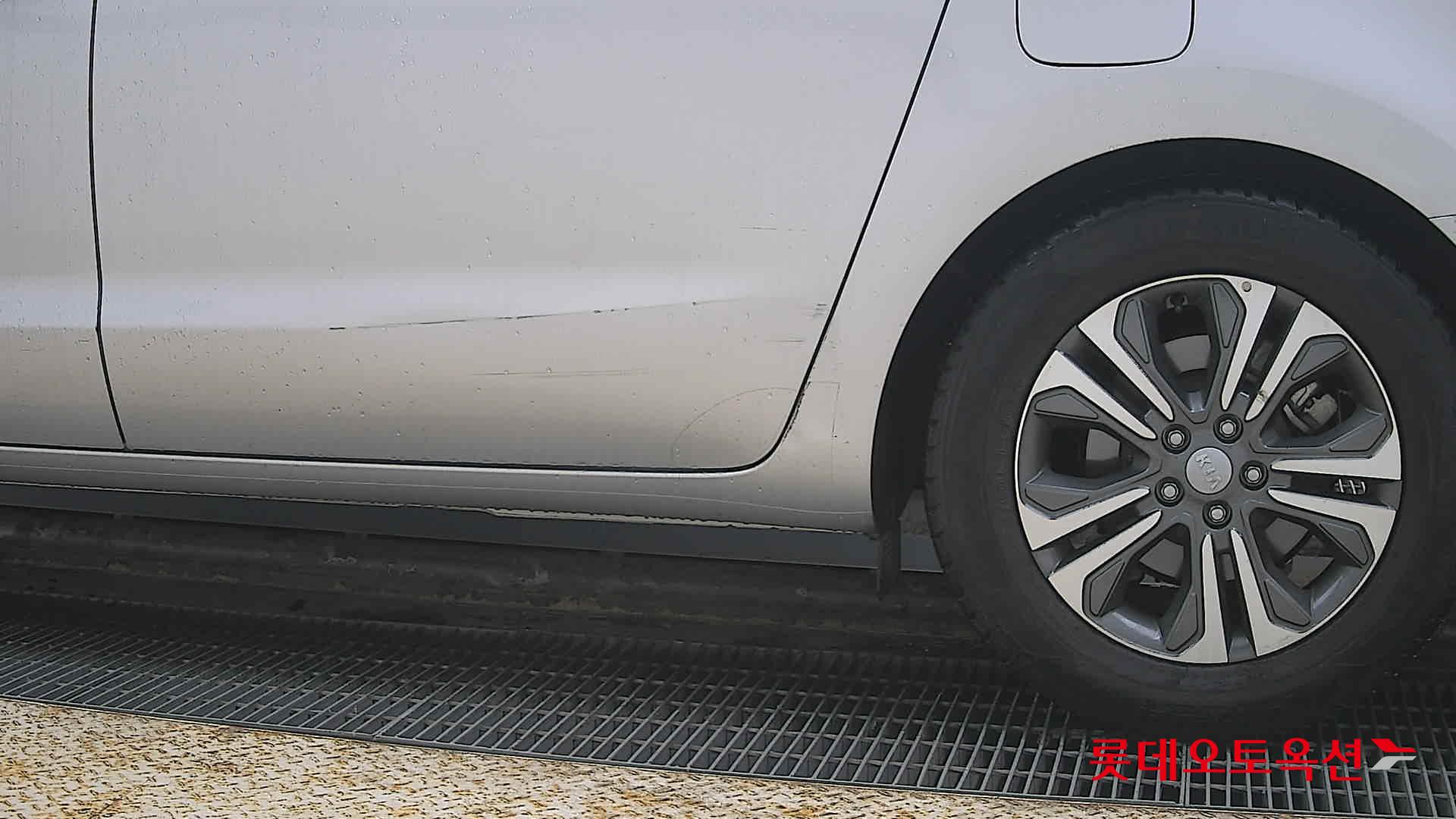 Kia Carnival id 3809969 из Кореи 22