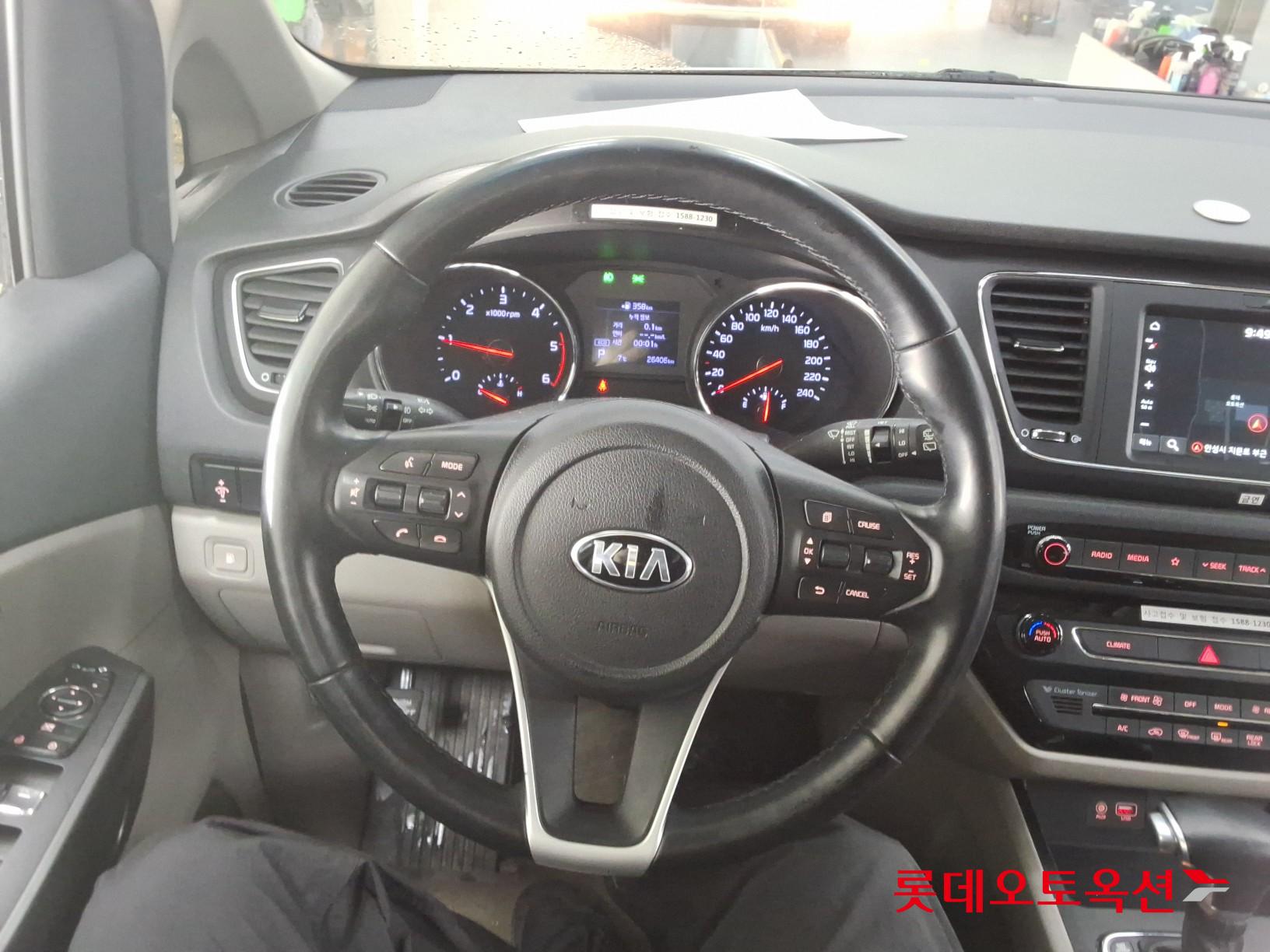 Kia Carnival id 3809969 из Кореи 29