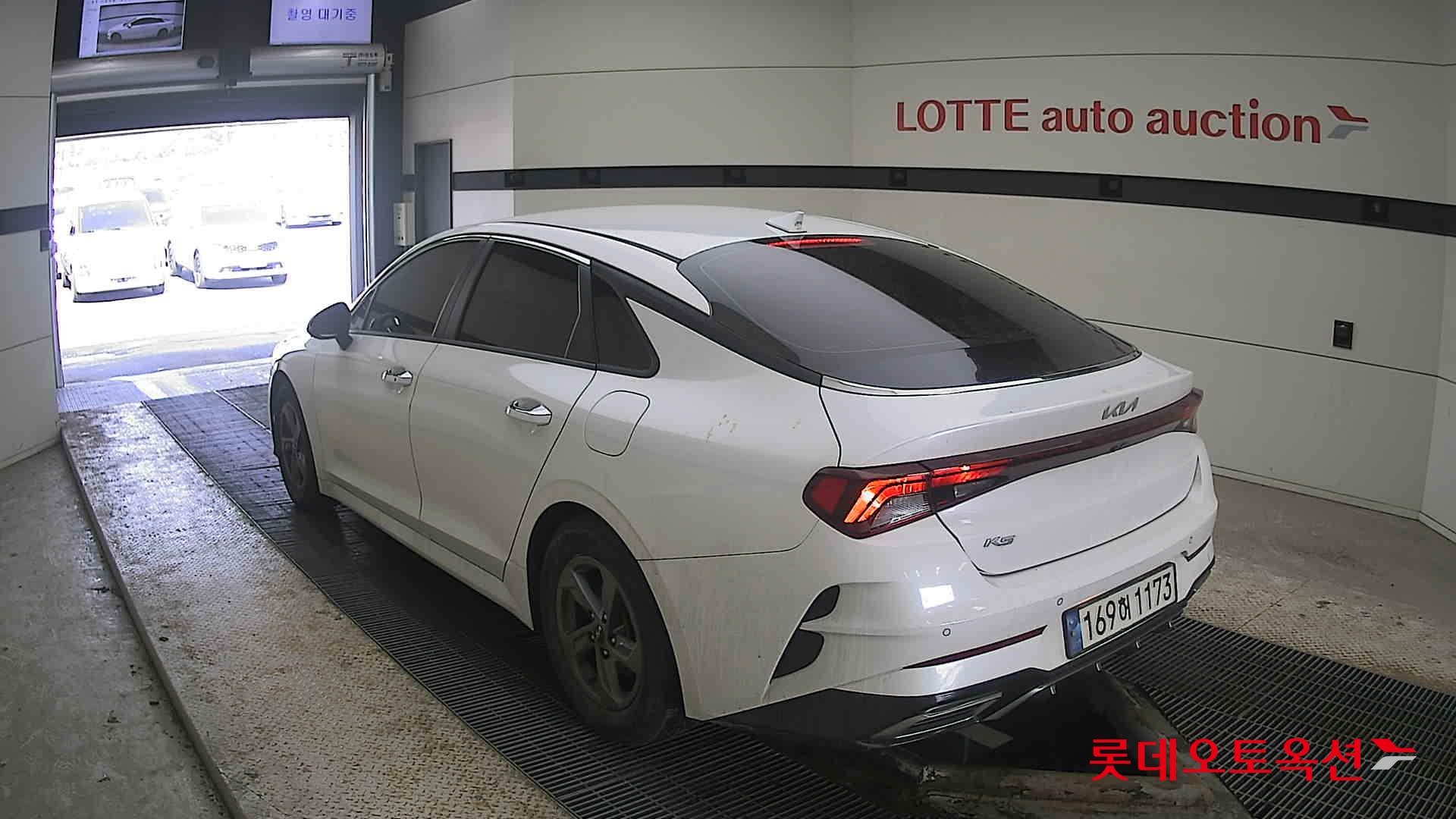 Kia K5 2022 Snow White Pearl (optional) из Кореи, фото 6