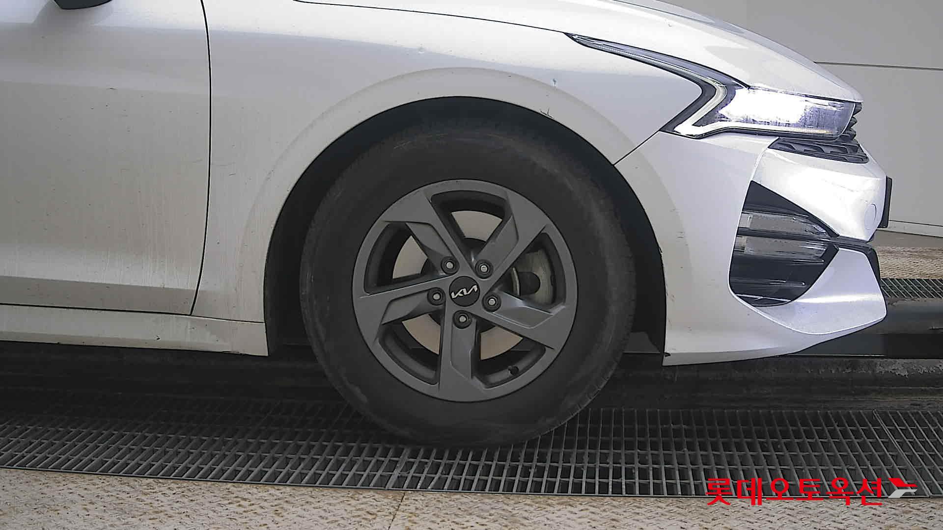 Kia K5 id 3803741 из Кореи 23