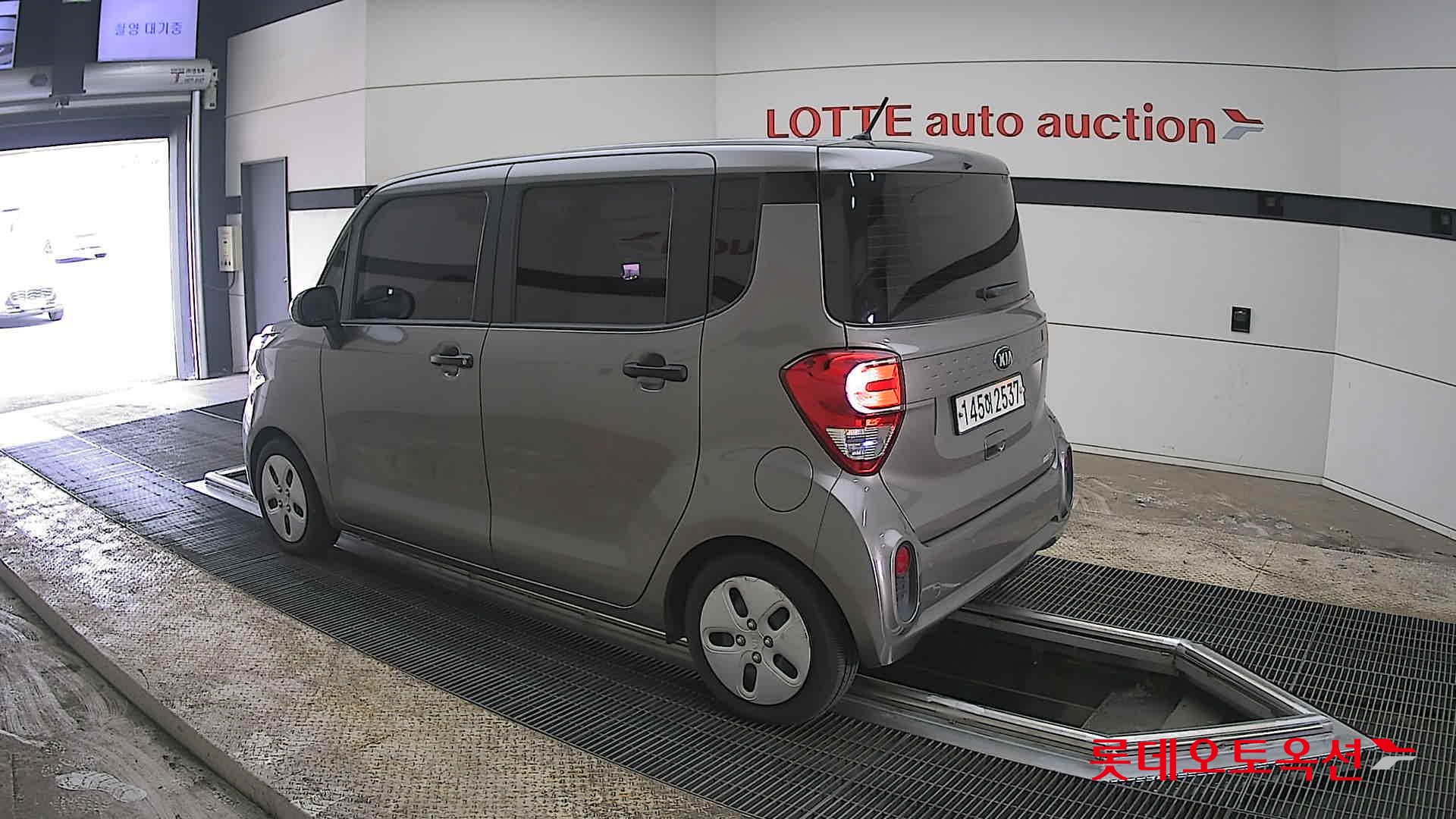 Kia Ray - 15