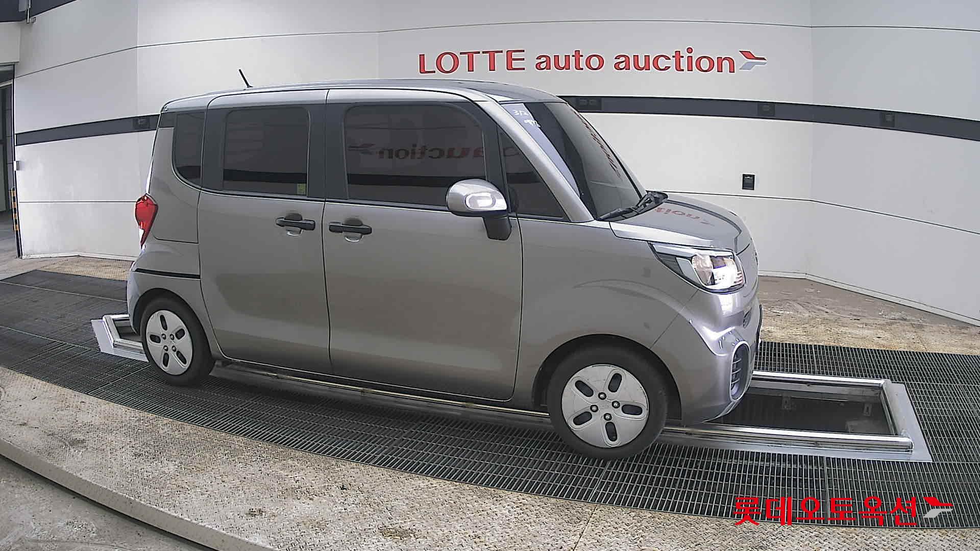 Kia Ray - 22