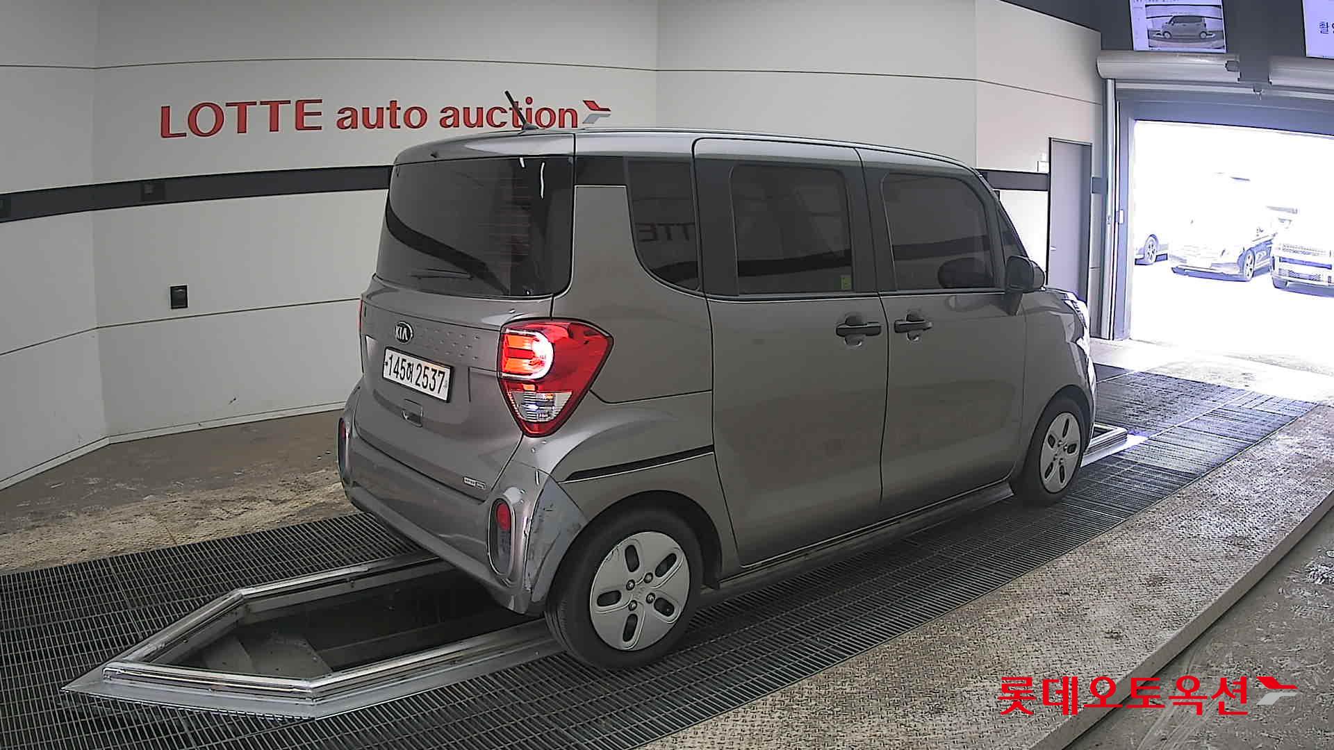 Kia Ray - 19