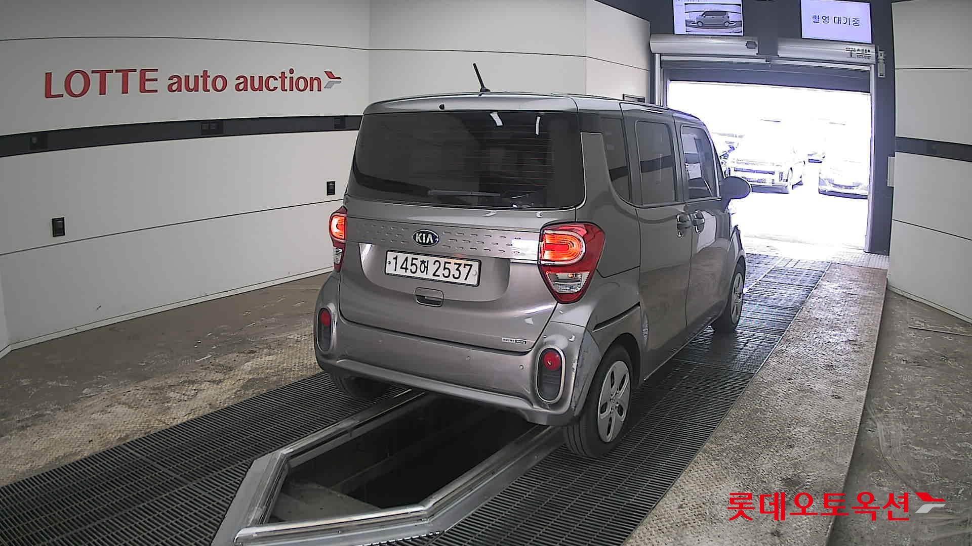 Kia Ray - 18