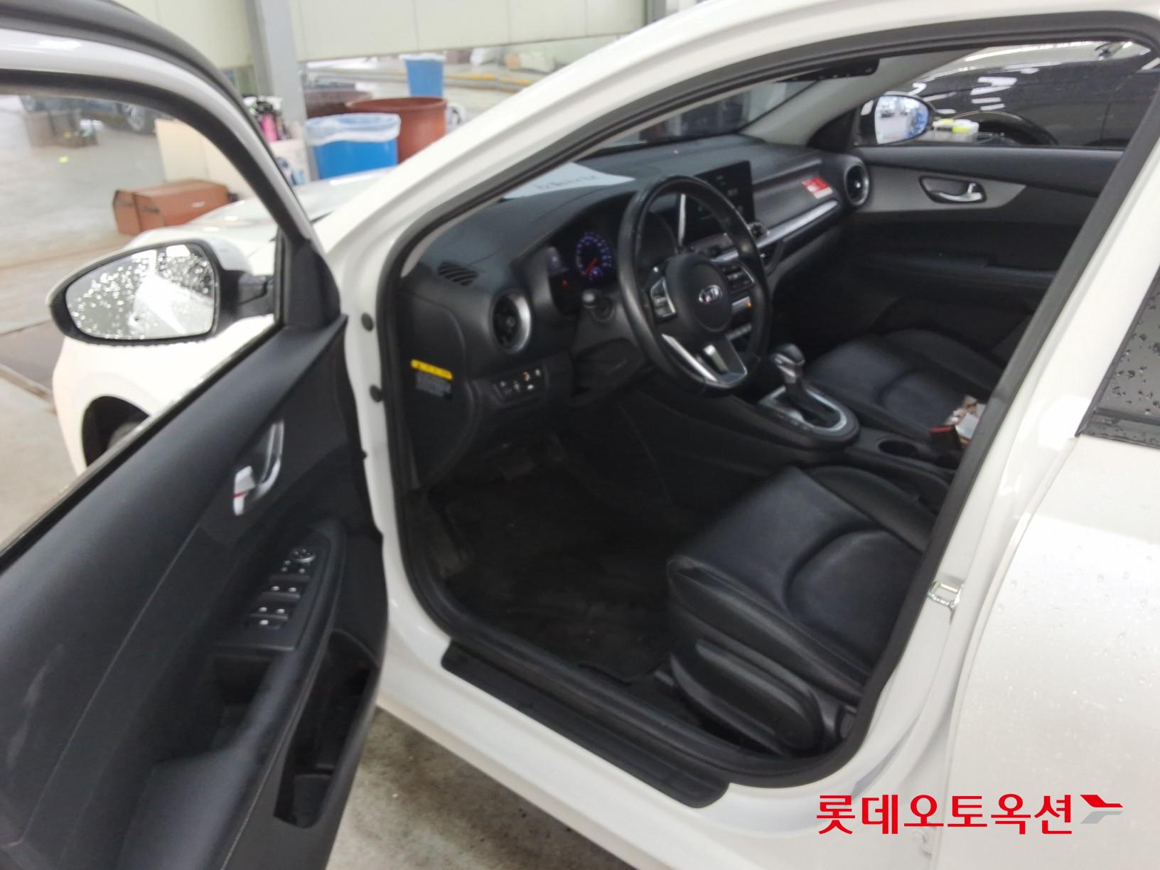 Kia K3 id 3809948 из Кореи 34