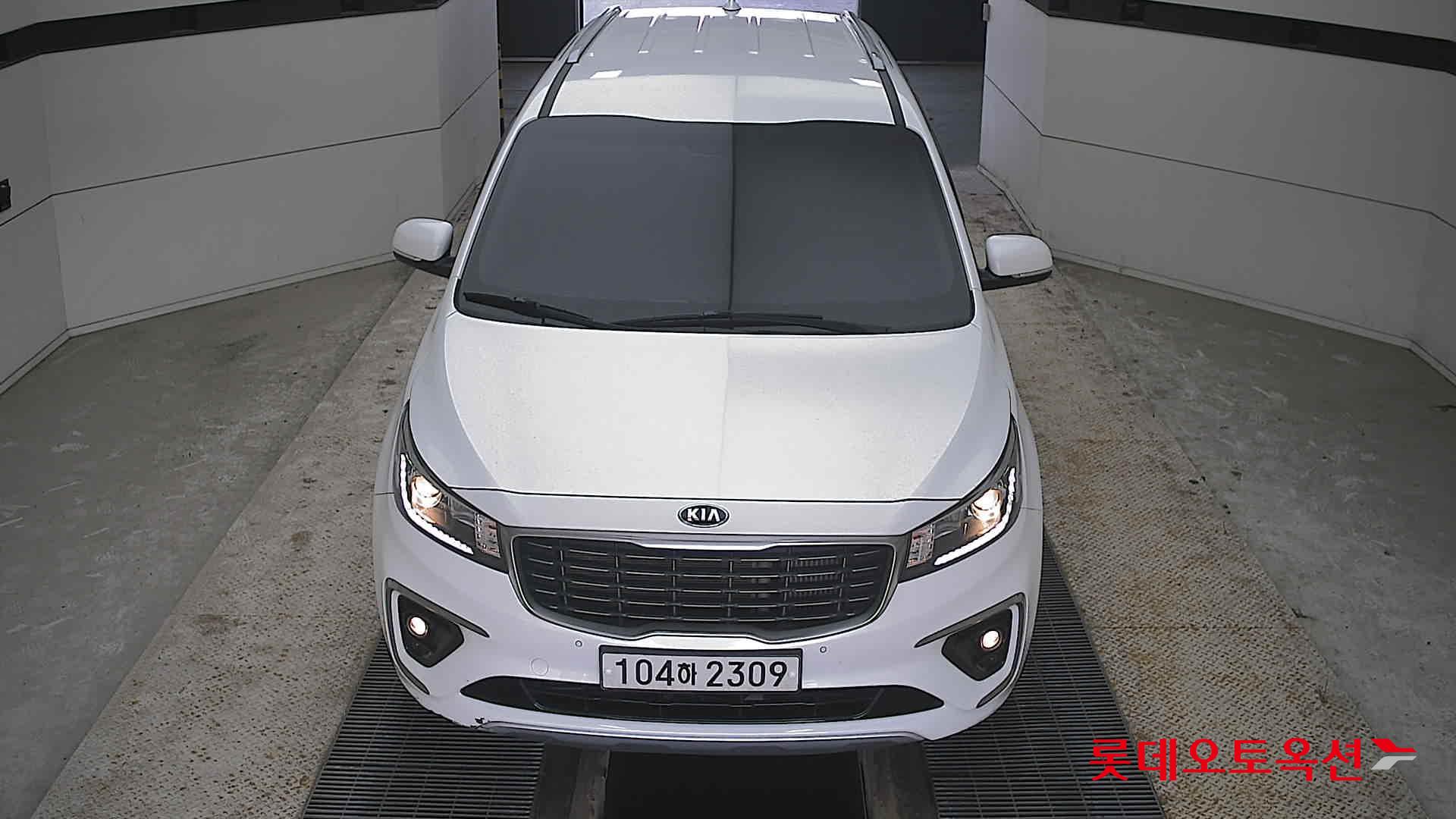 Kia Carnival id 3803752 из Кореи 8