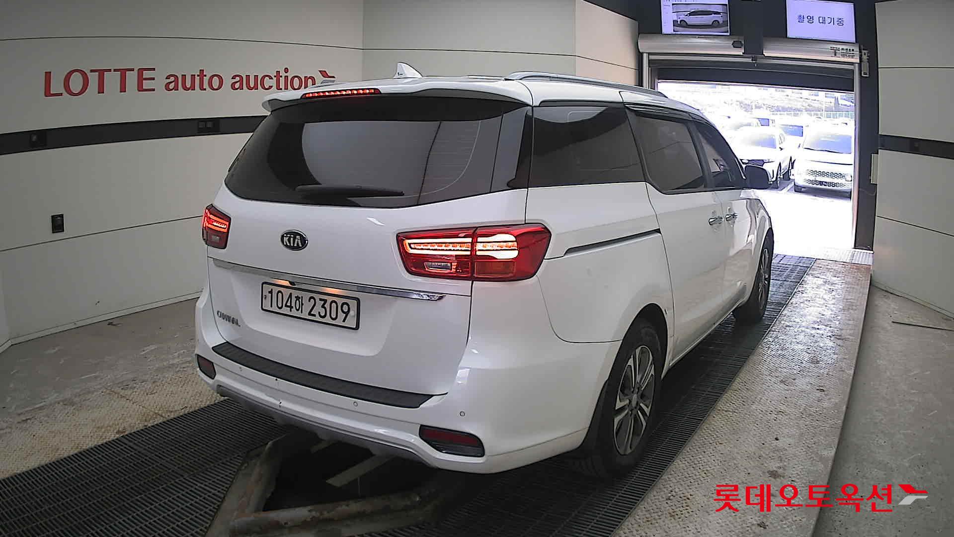 Kia Carnival id 3803752 из Кореи 20