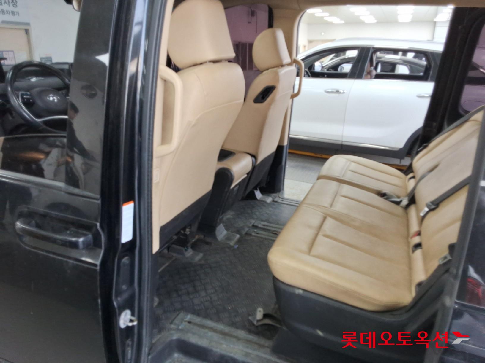 Hyundai Staria id 3803734 из Кореи 36