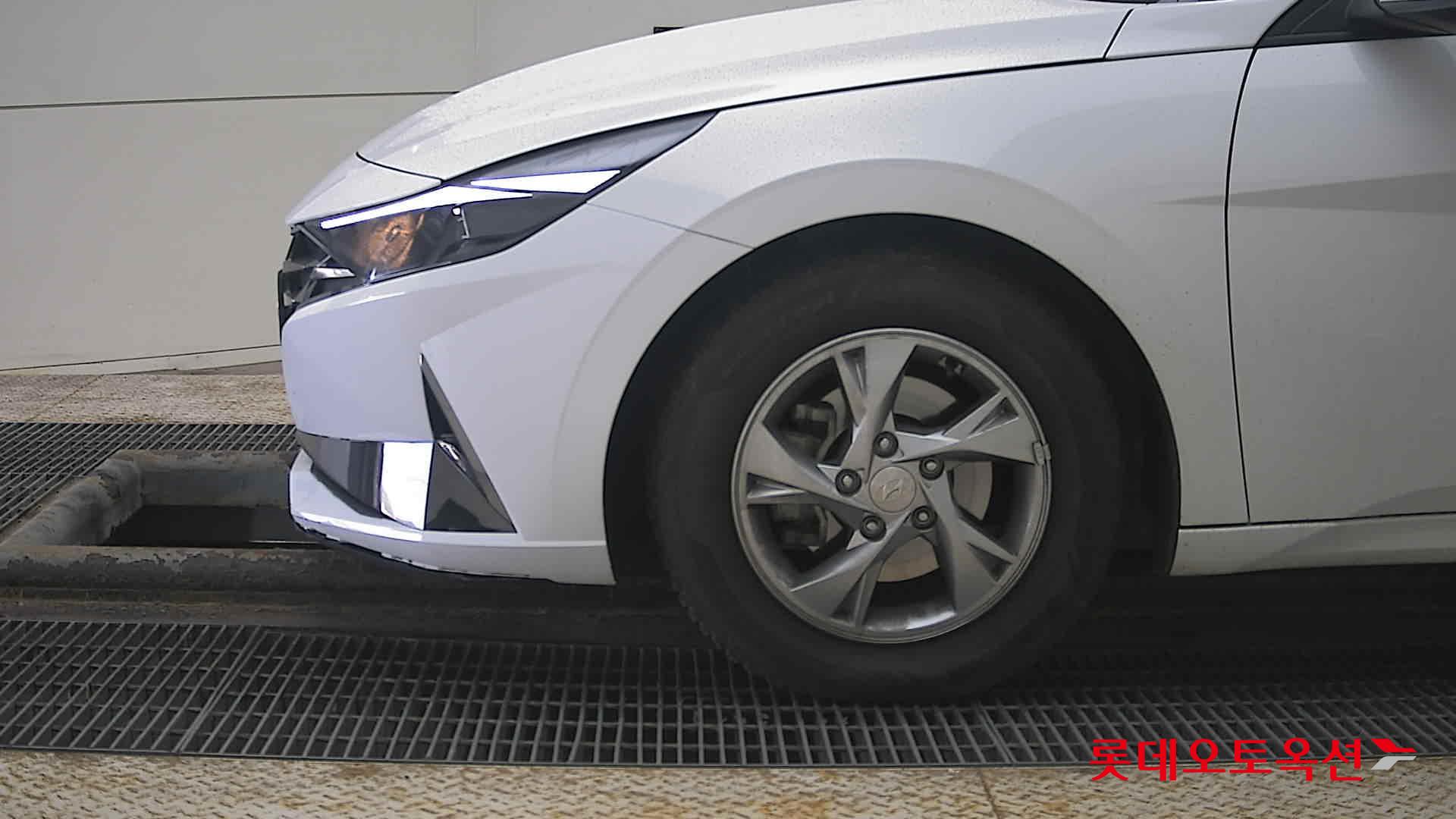 Hyundai Avante id 3803728 из Кореи 21