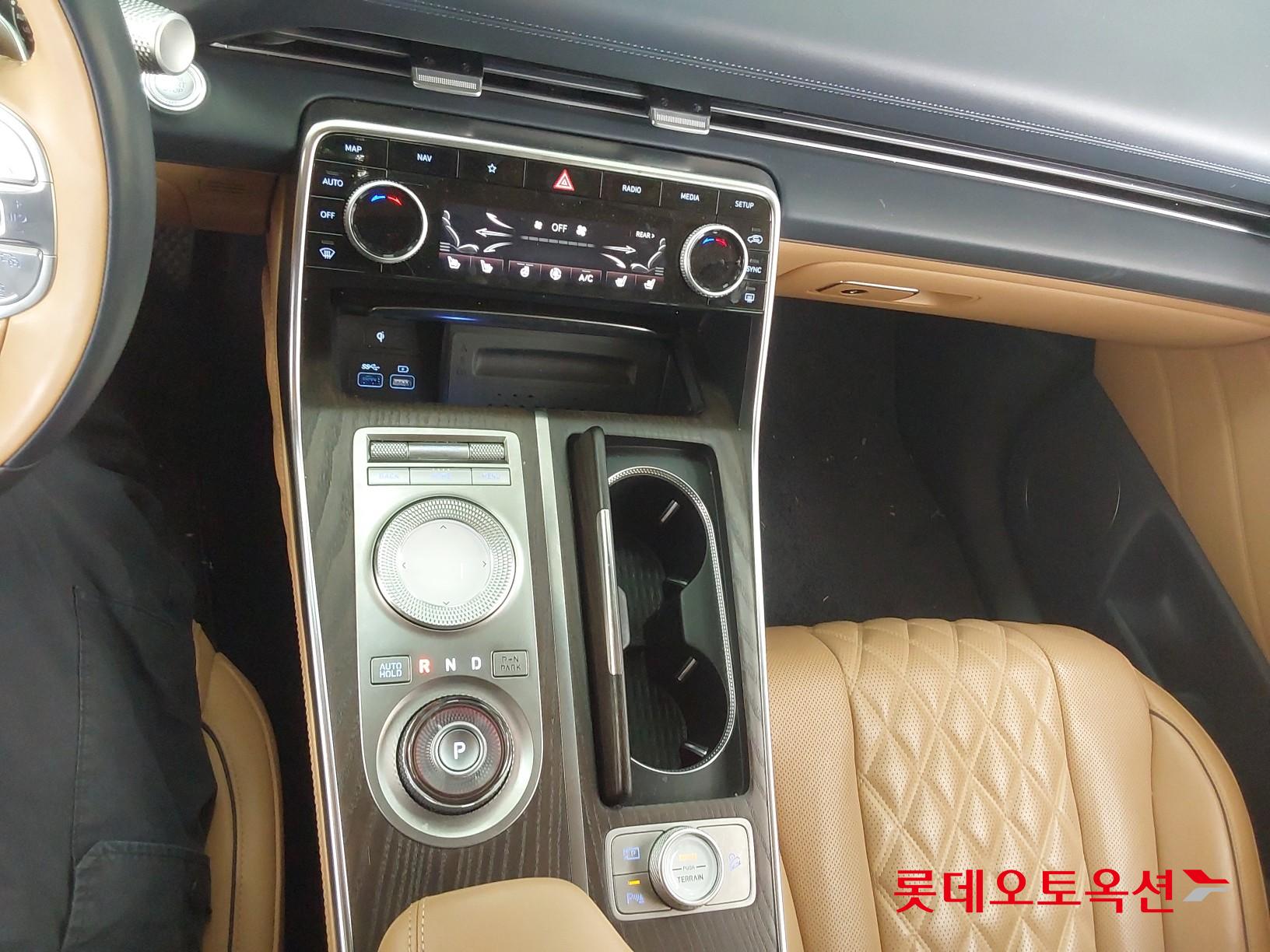 Hyundai GV80 id 3803691 из Кореи 34