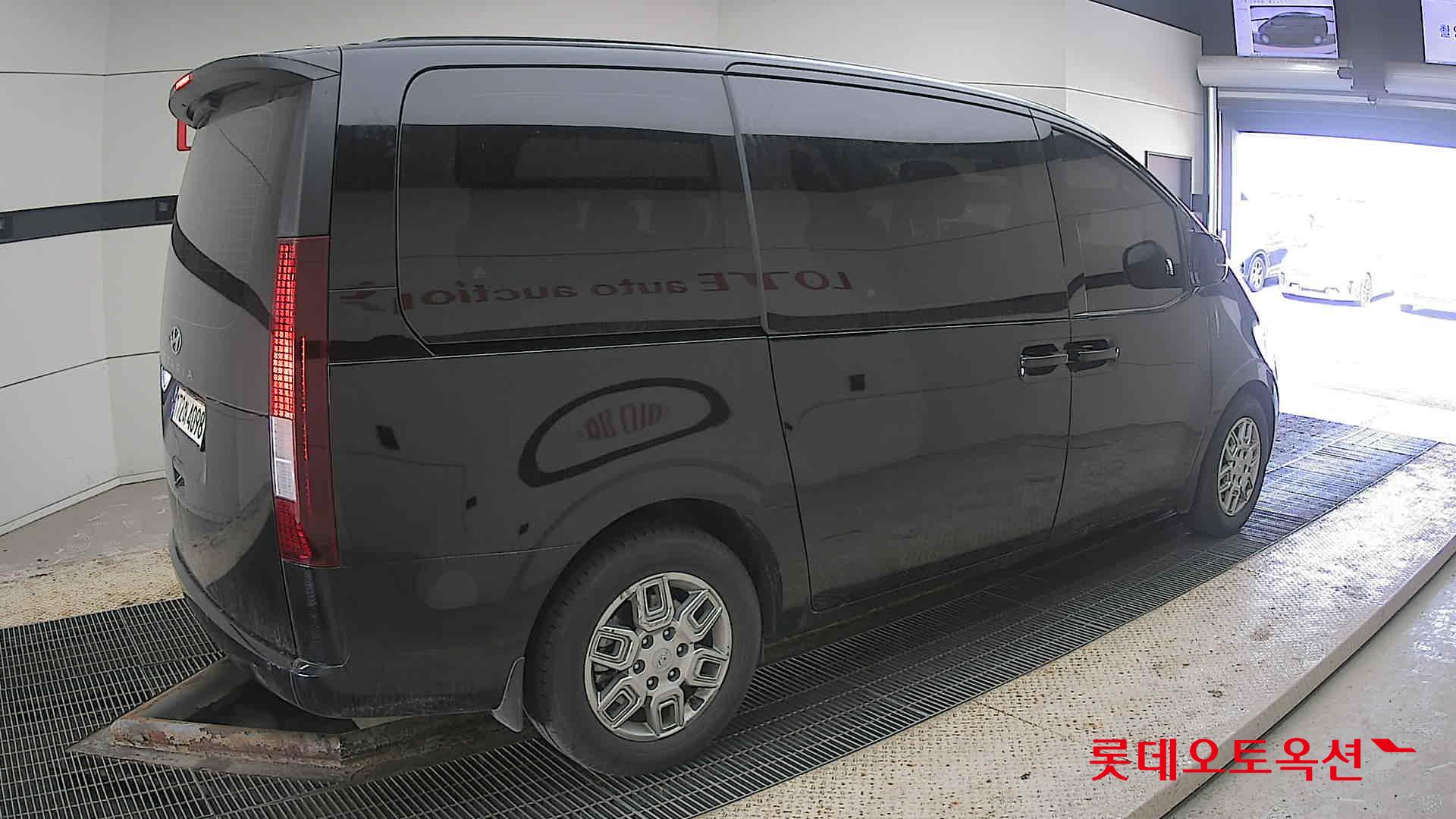 Hyundai Staria id 3803727 из Кореи 19