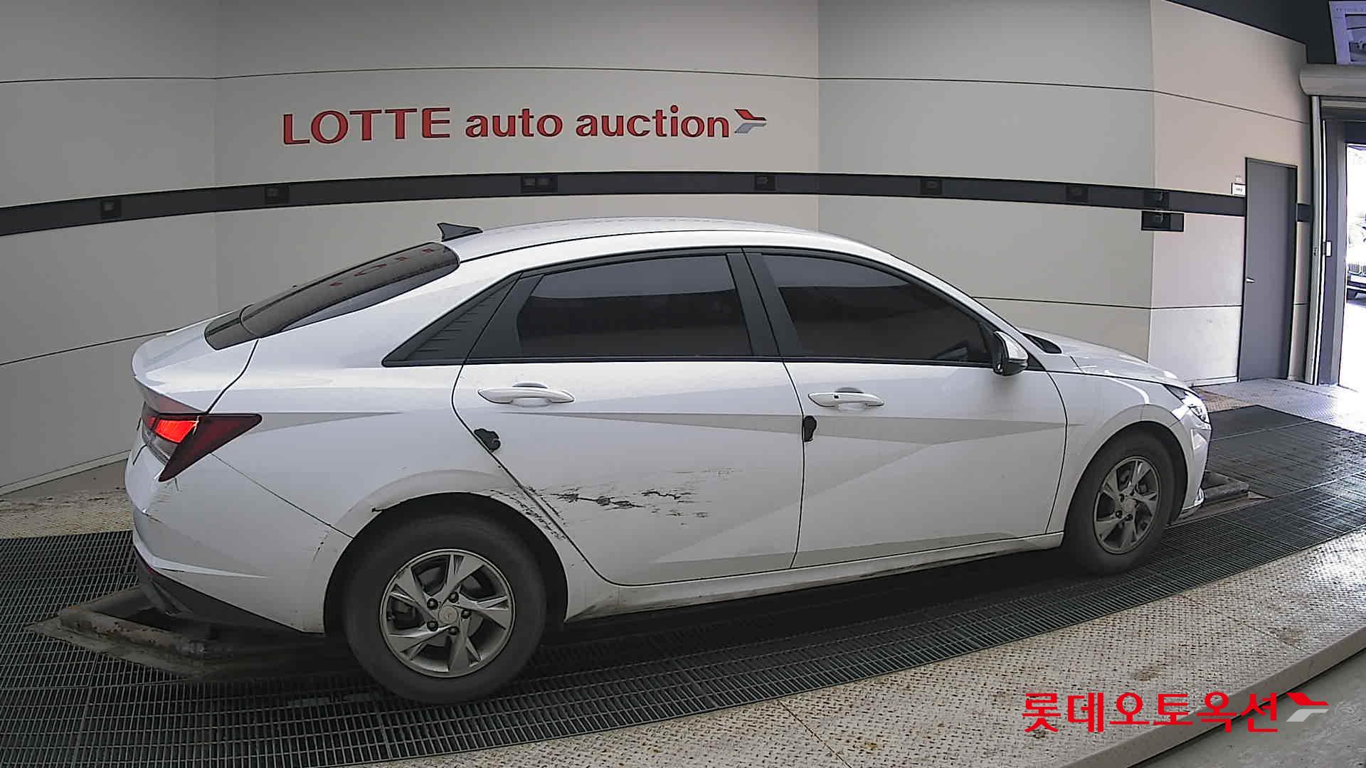 Hyundai Avante id 3803661 из Кореи 18