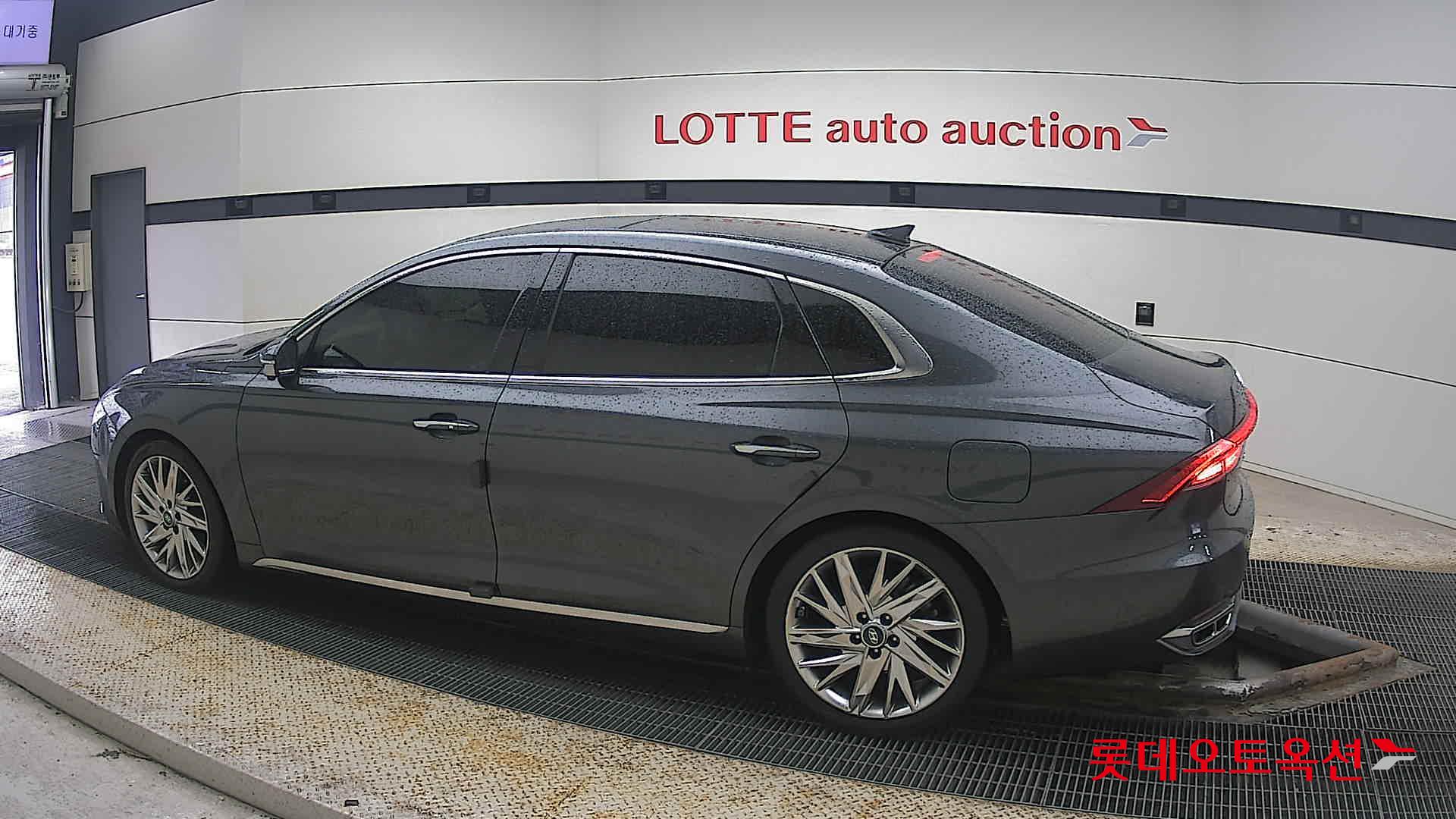 Hyundai Grandeur id 3809861 из Кореи 11