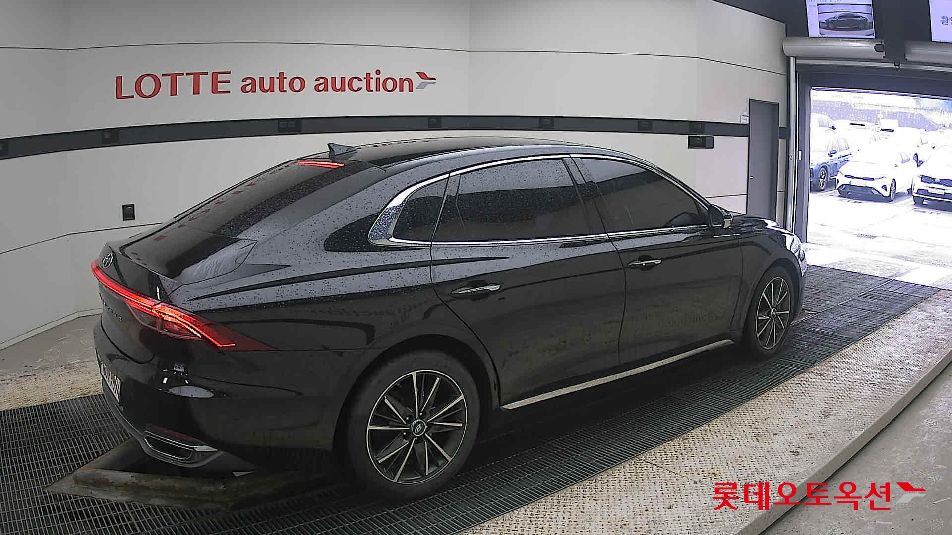 Hyundai Grandeur id 3809857 из Кореи 19