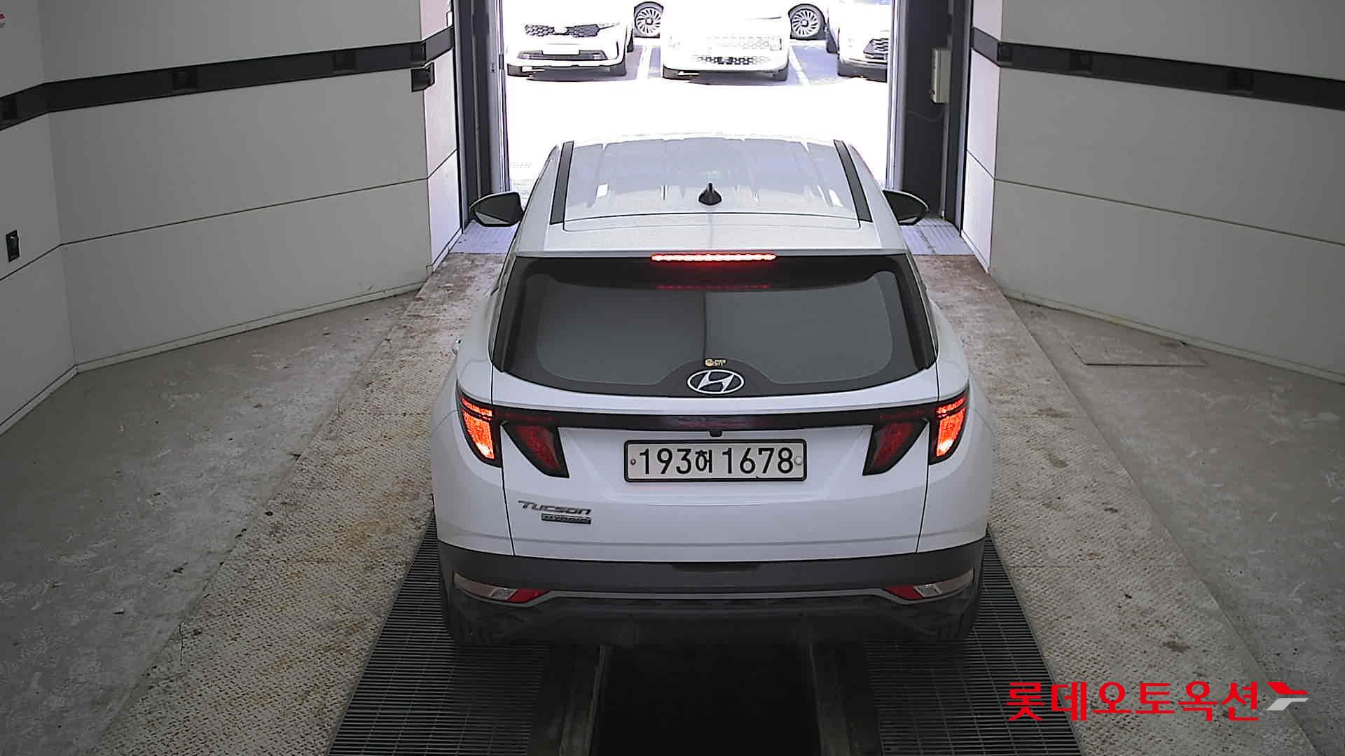 Hyundai Tucson Hybrid 2022 Creamy White Pearl из Кореи, фото 5