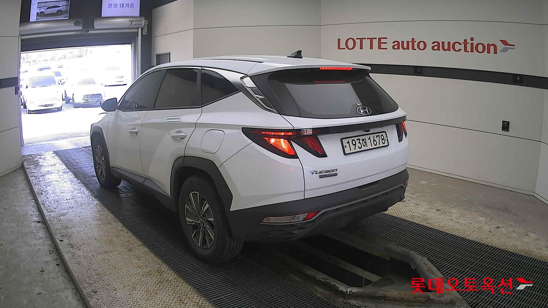 Hyundai Tucson Hybrid 2022 Creamy White Pearl из Кореи, фото 6