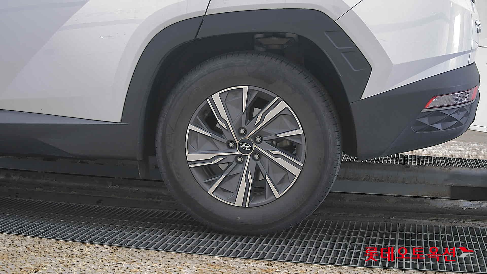 Hyundai Tucson Hybrid id 3803666 из Кореи 22